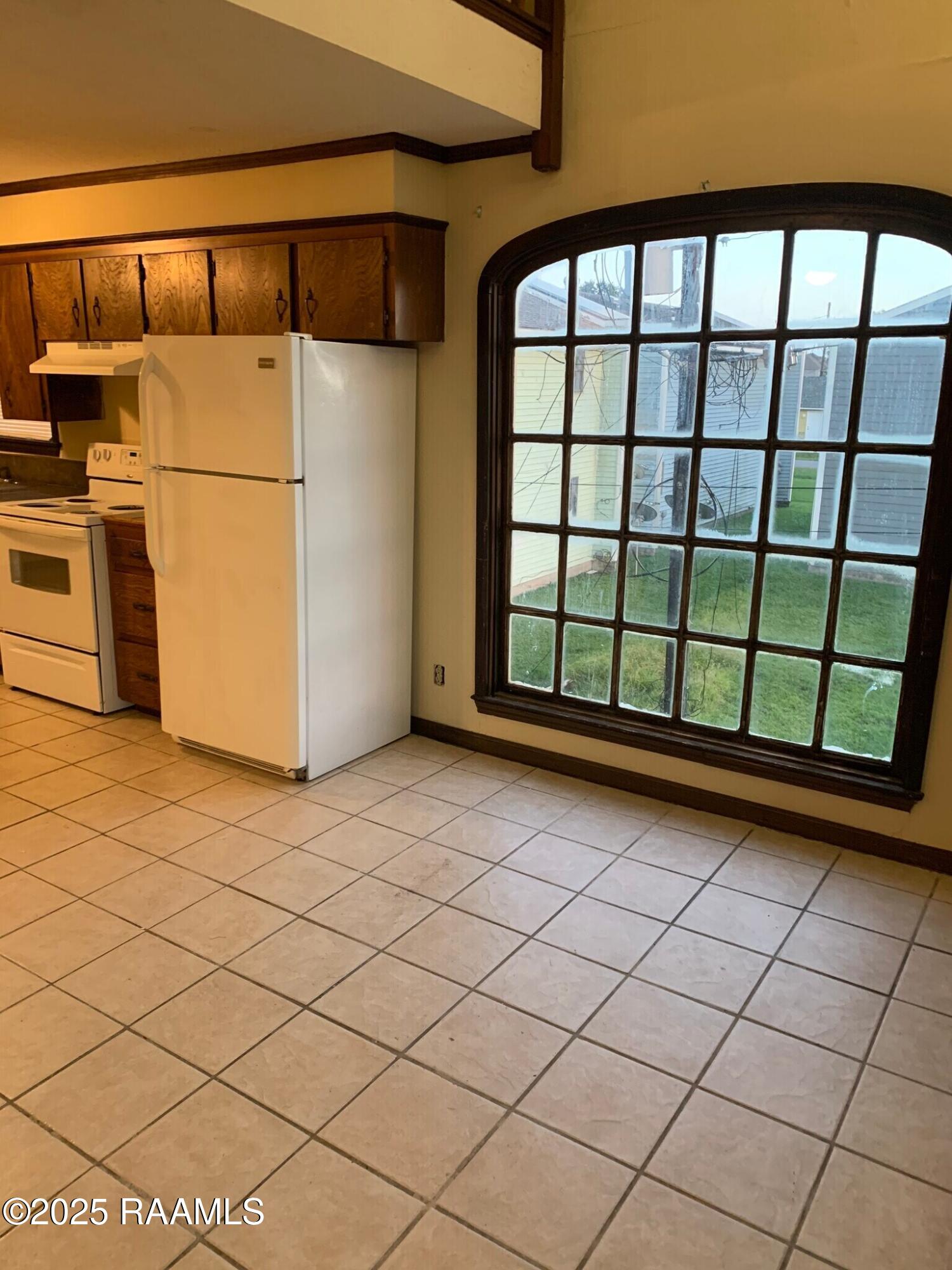 107 Guillot Road