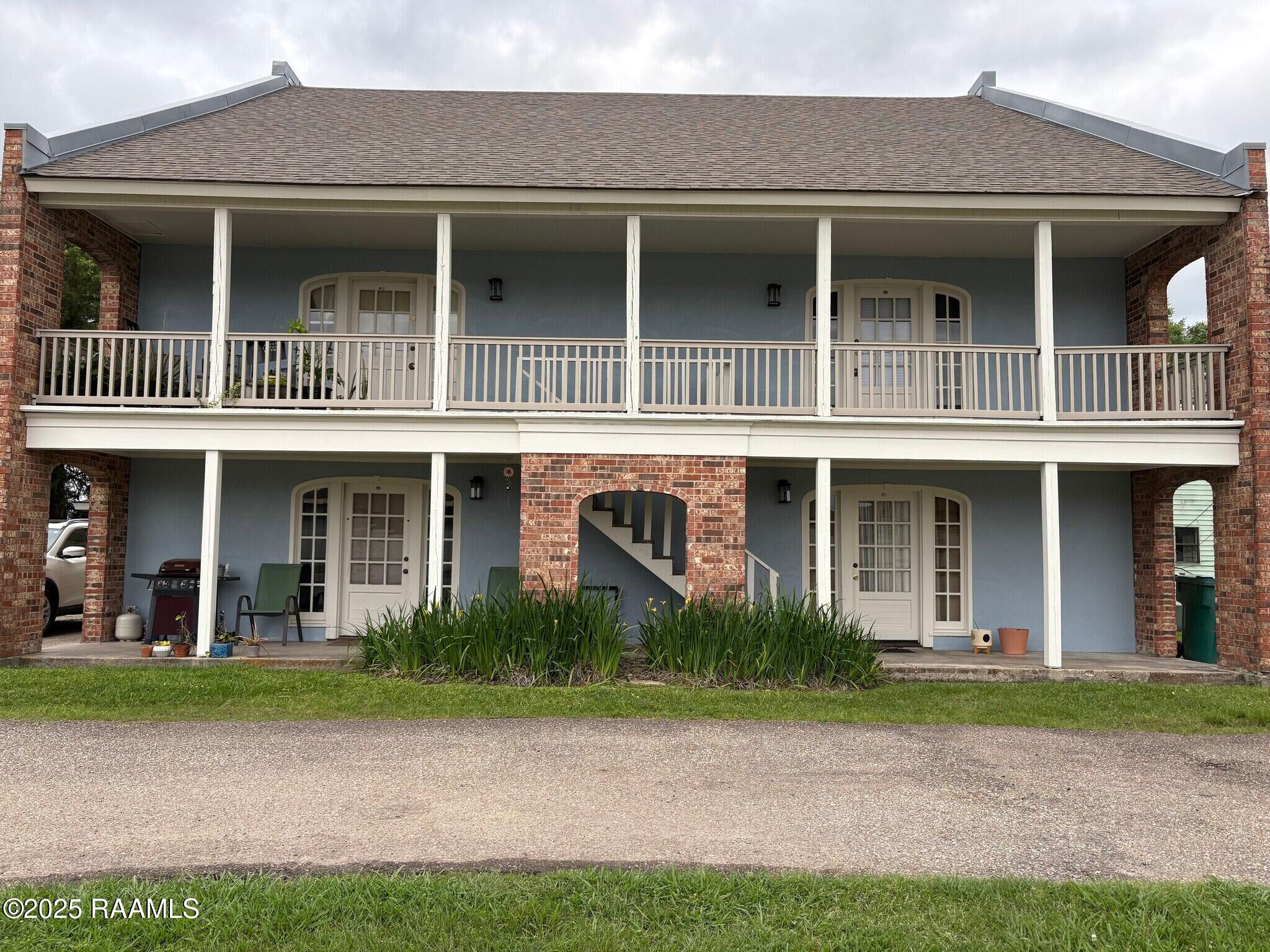 107 Guillot Road