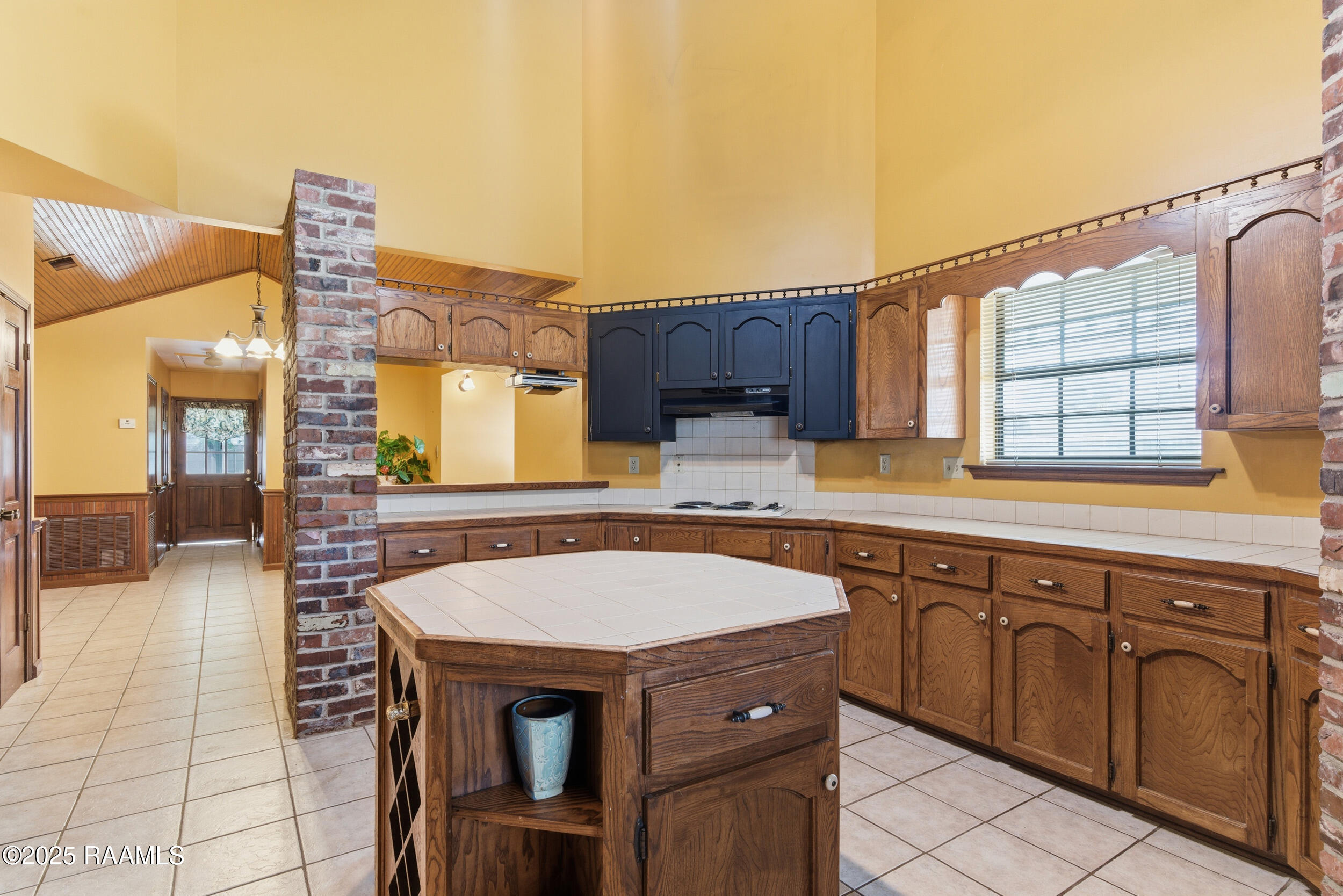 104 Tallowood Circle