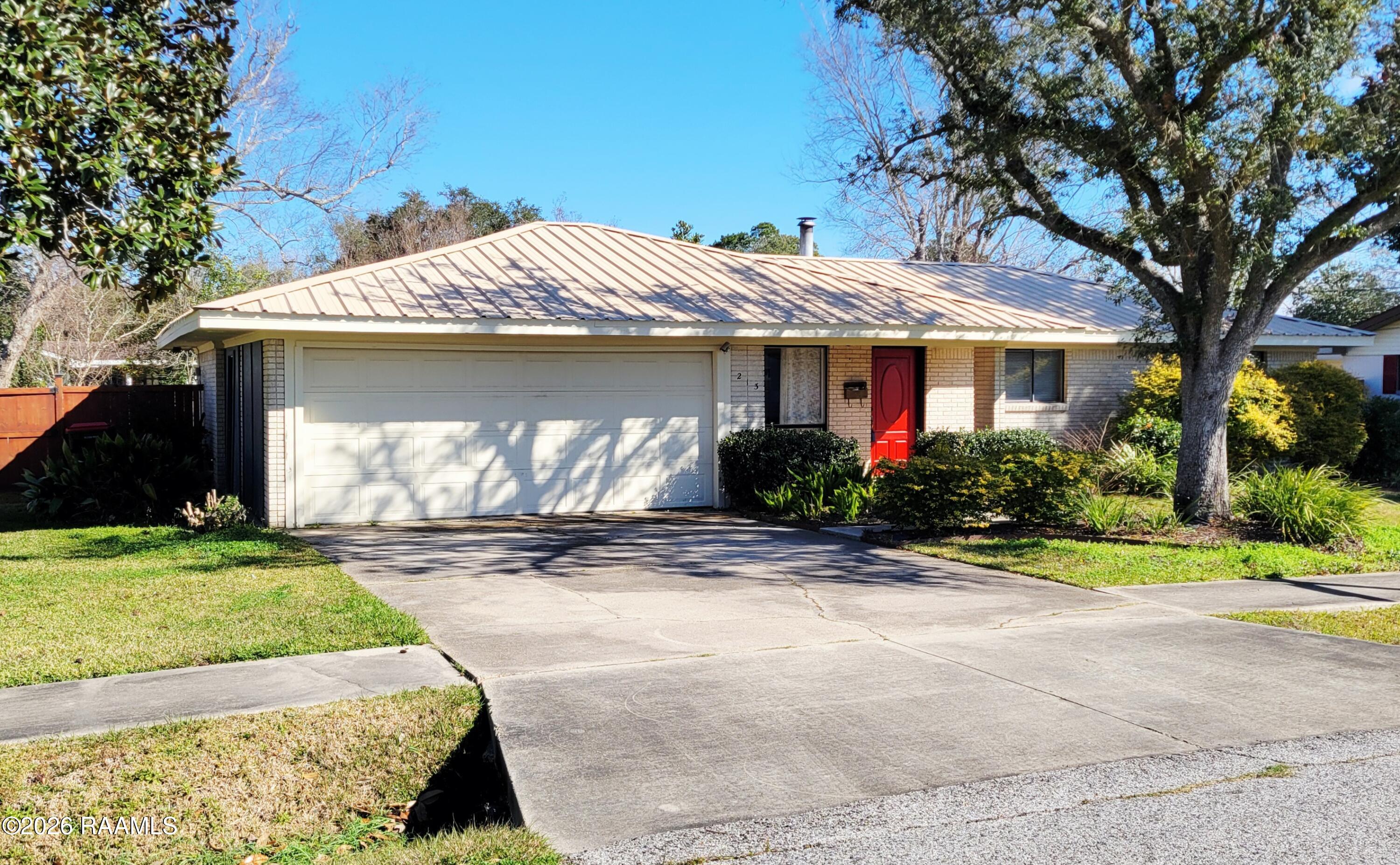 213 Lynn Drive