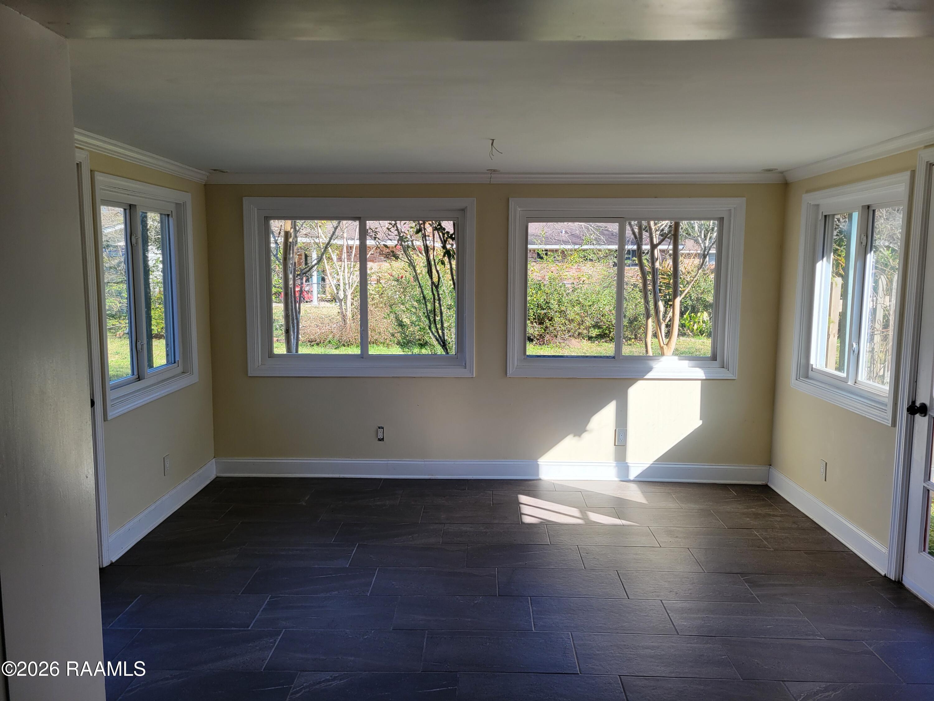 213 Lynn Drive