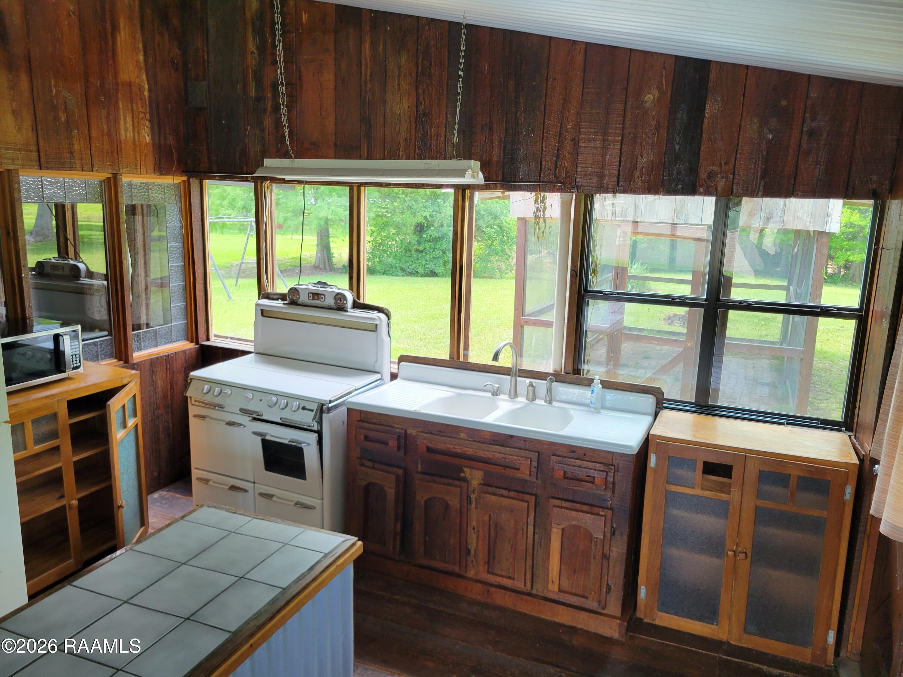 1036 River Ridge Road