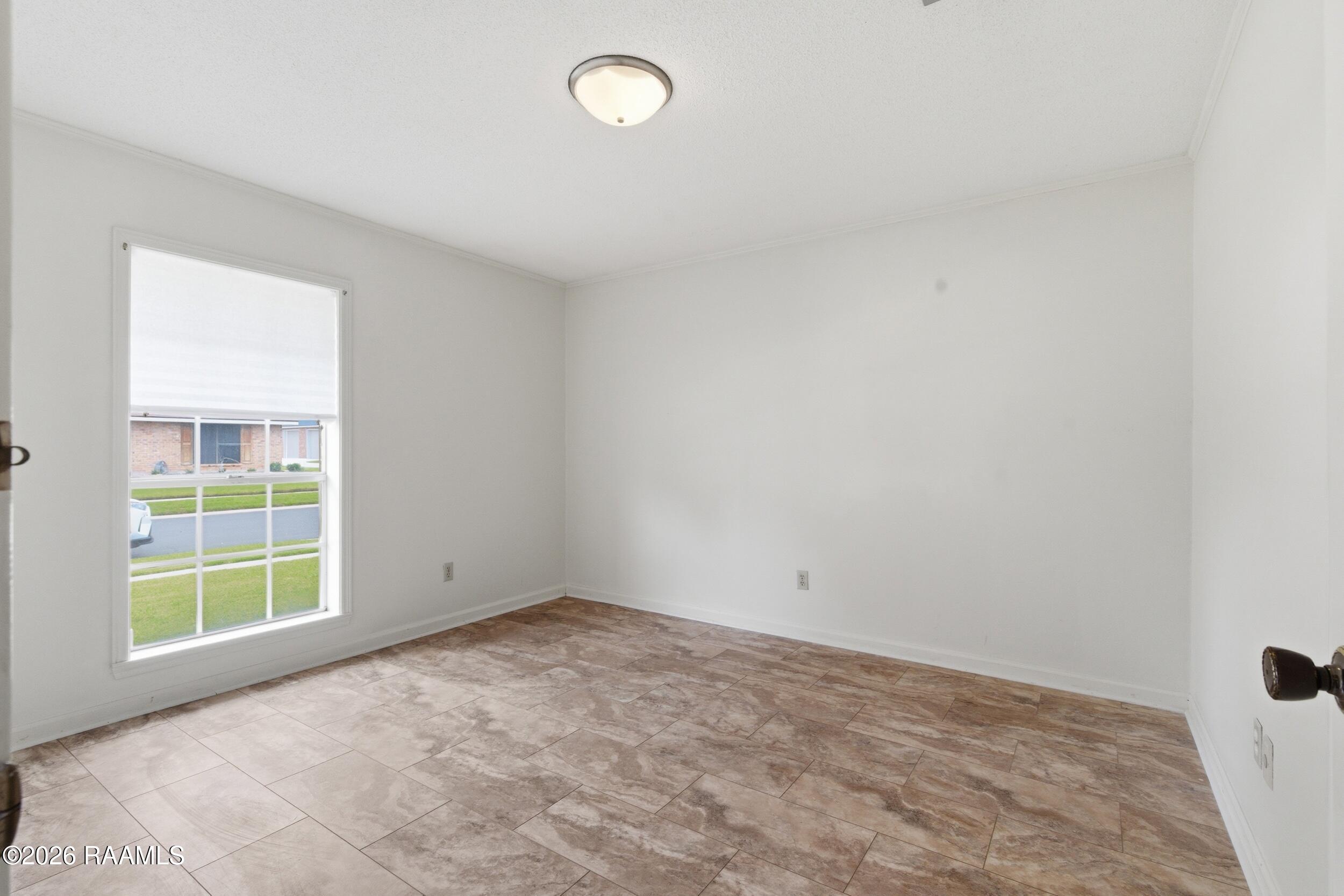 206 Persimmon Place