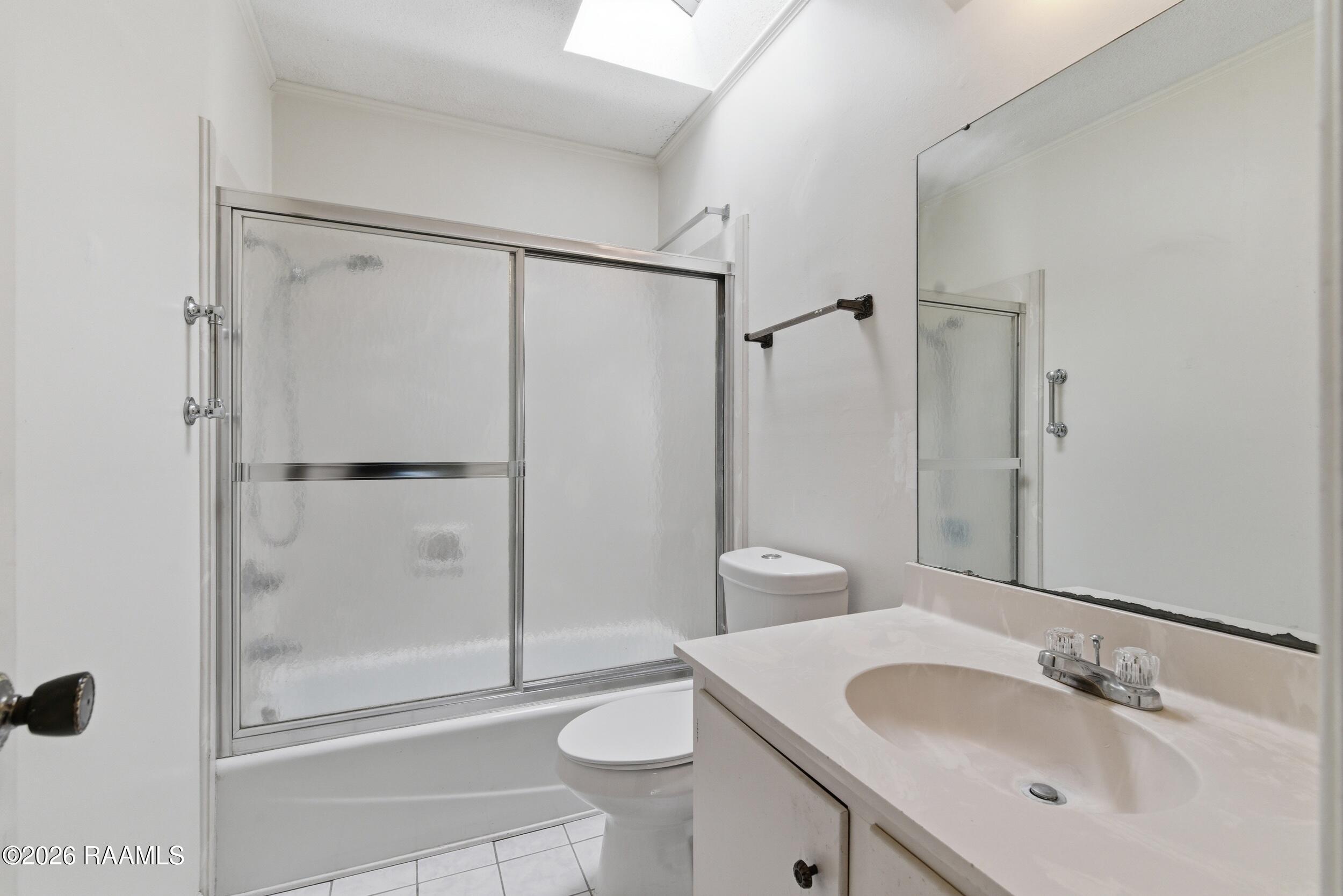 206 Persimmon Place