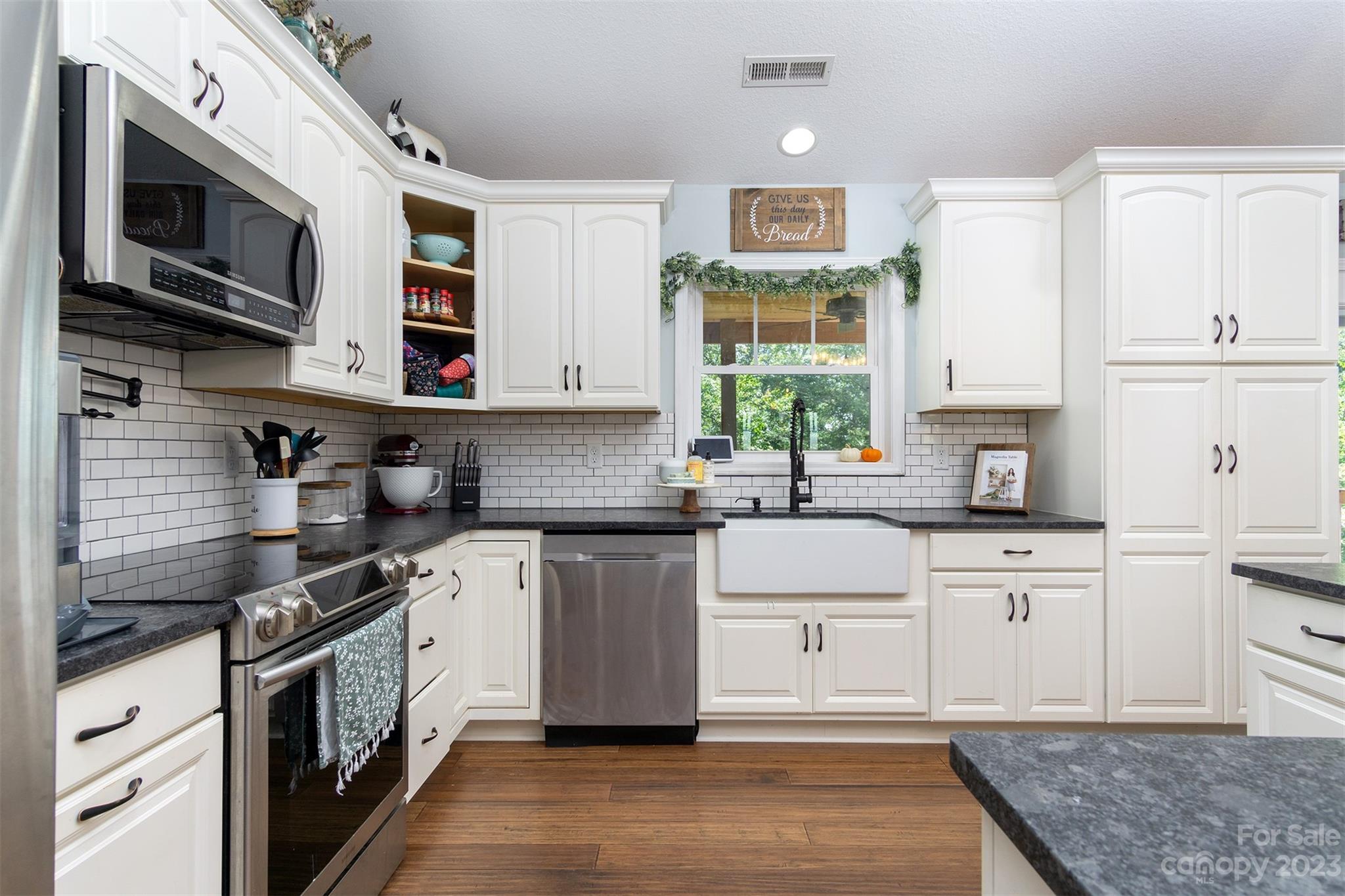 3679 Bull Creek Road