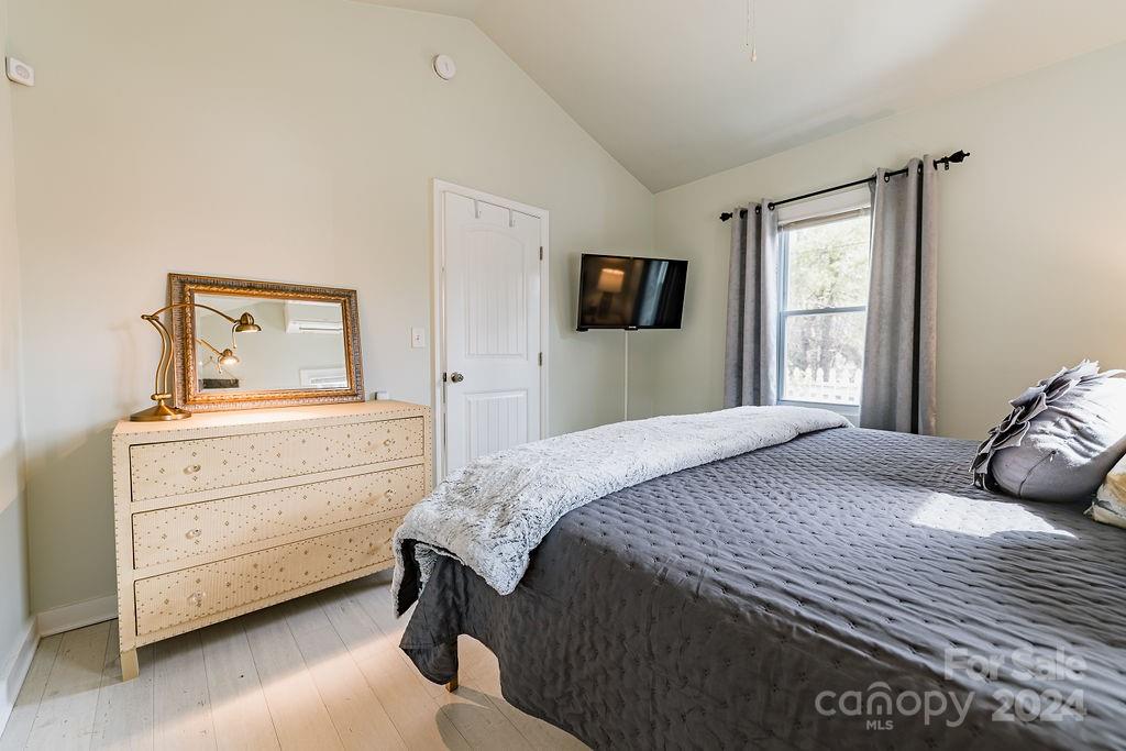 121 Sand Hill Road