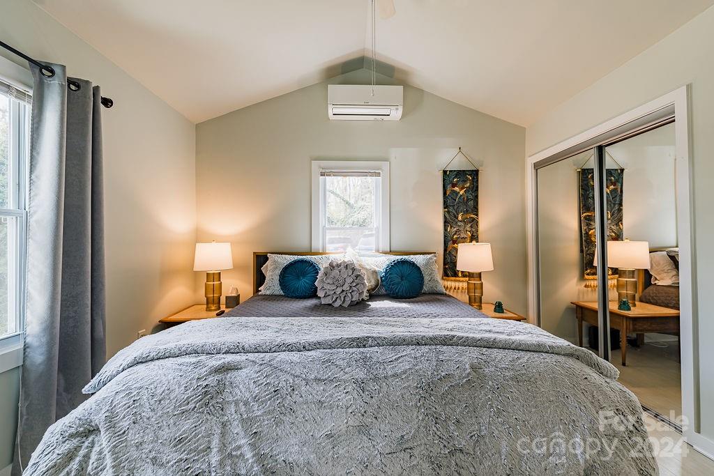 121 Sand Hill Road