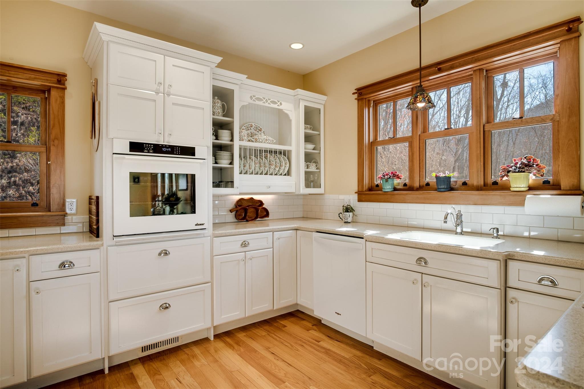 1101 Fairview Road