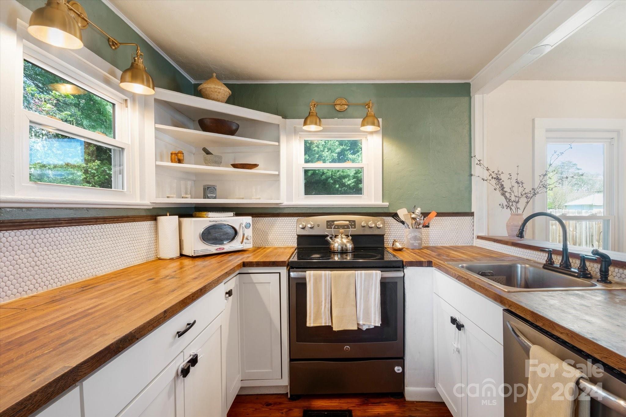 222 Governors View Road