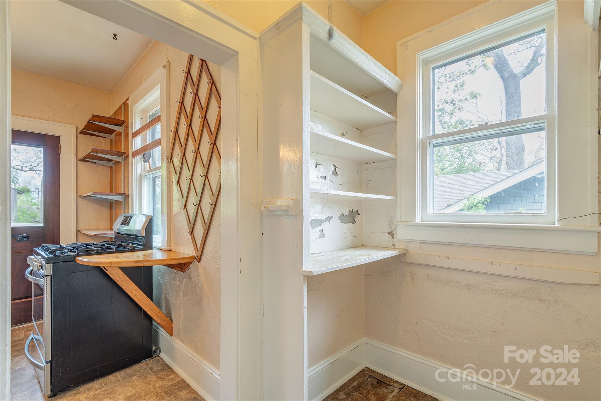 30 Linden Avenue