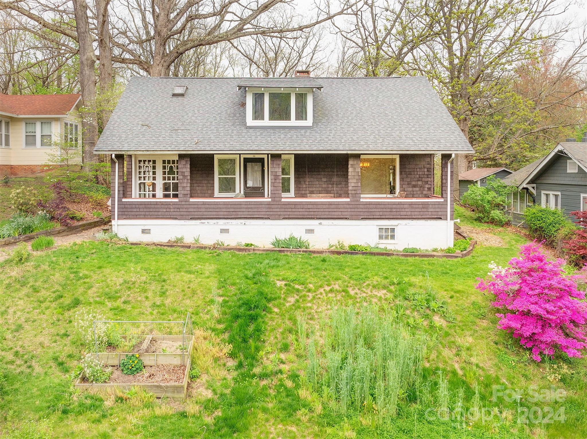 30 Linden Avenue
