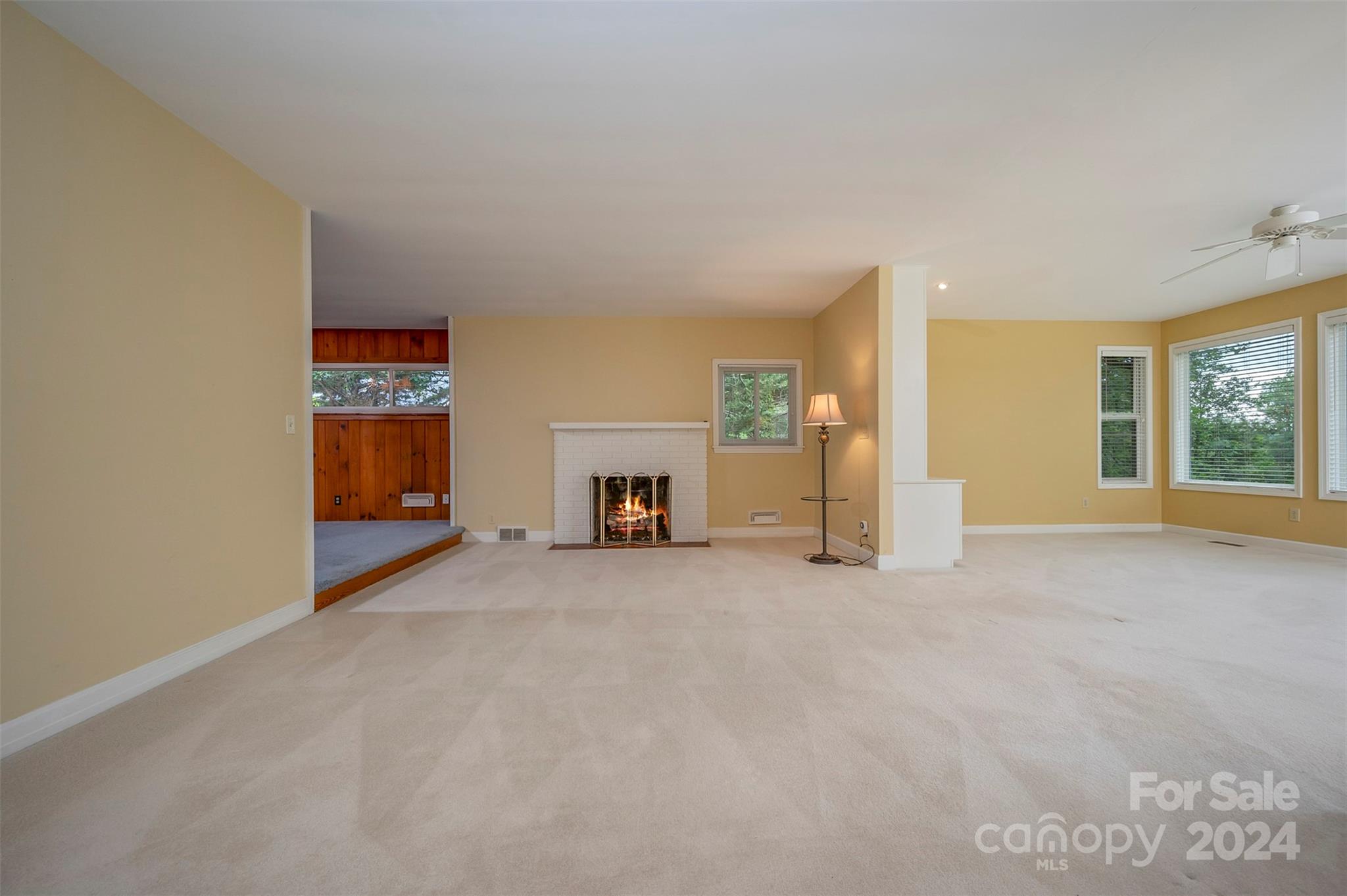 109 N Overlook Terrace