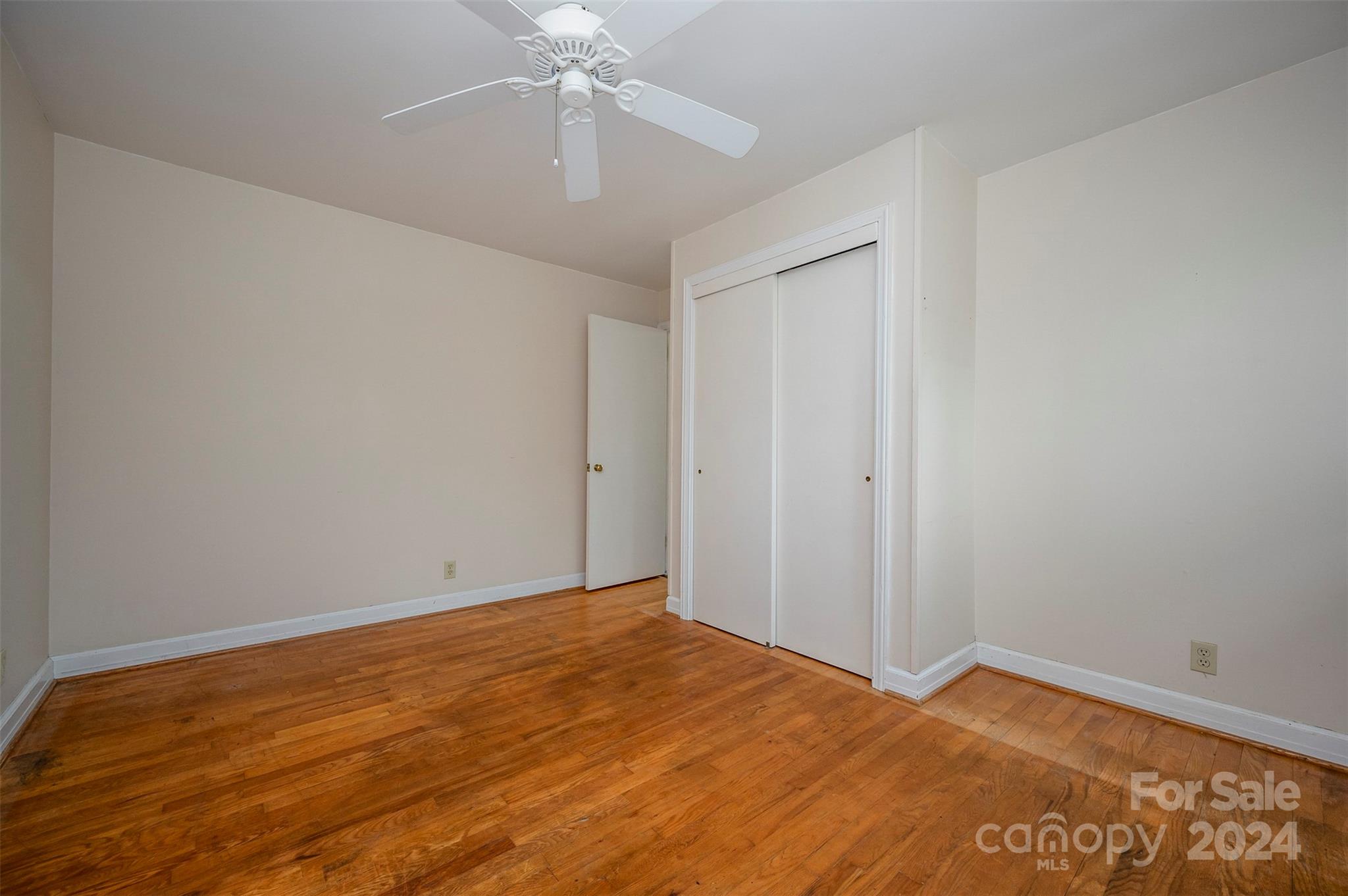109 N Overlook Terrace