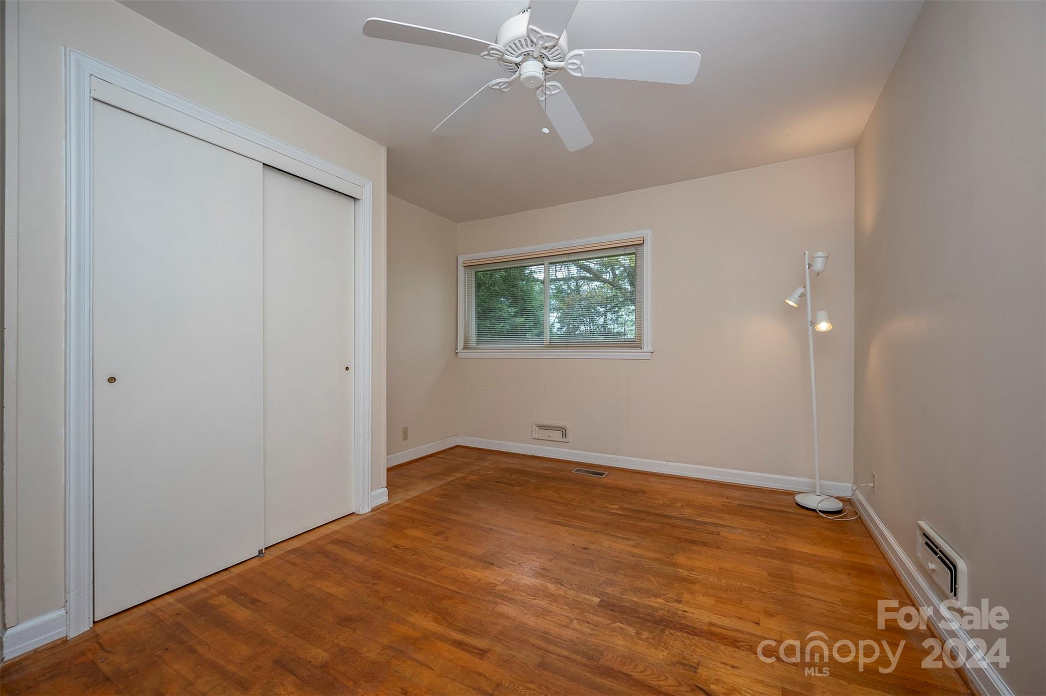 109 N Overlook Terrace