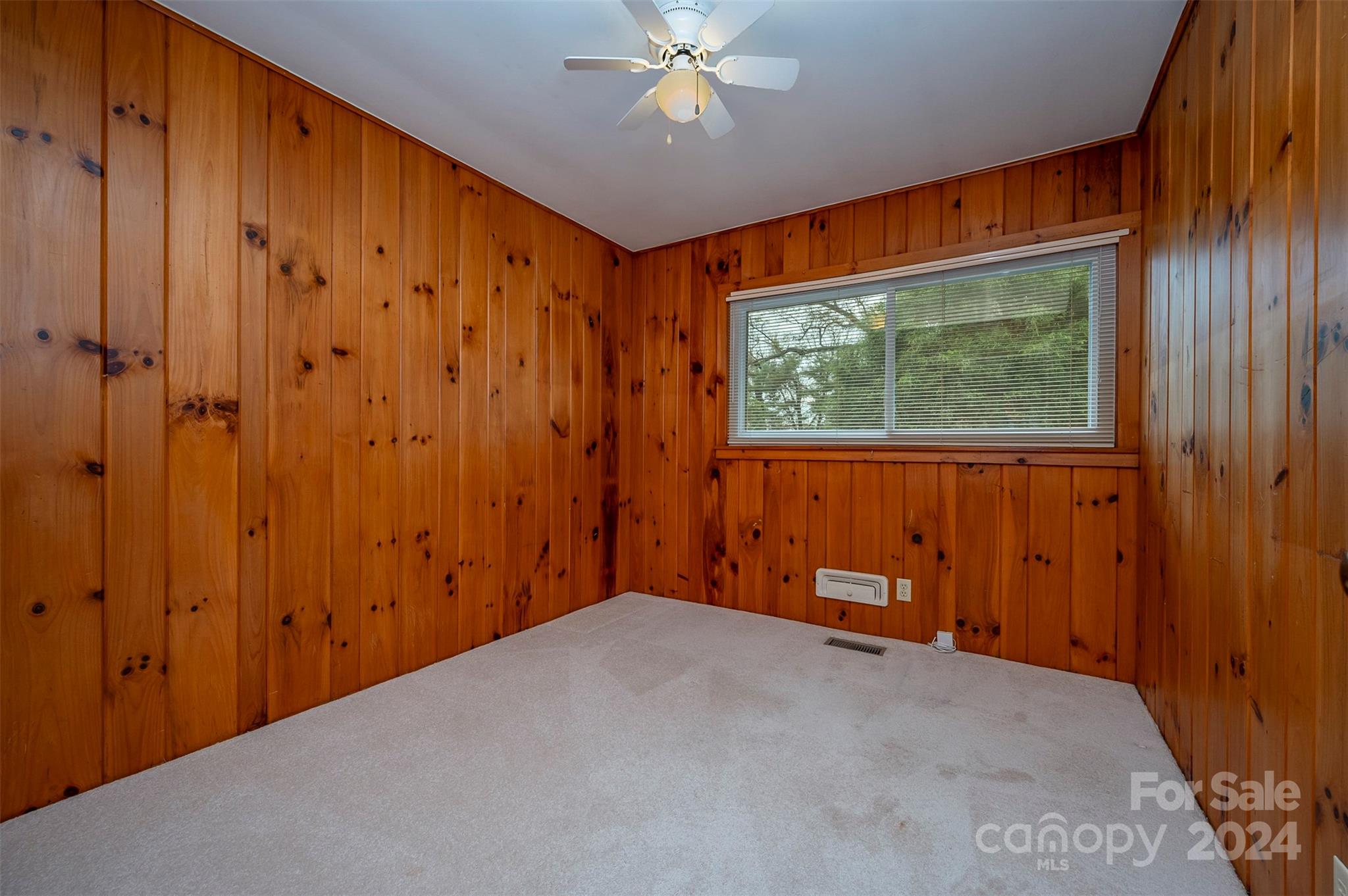 109 N Overlook Terrace