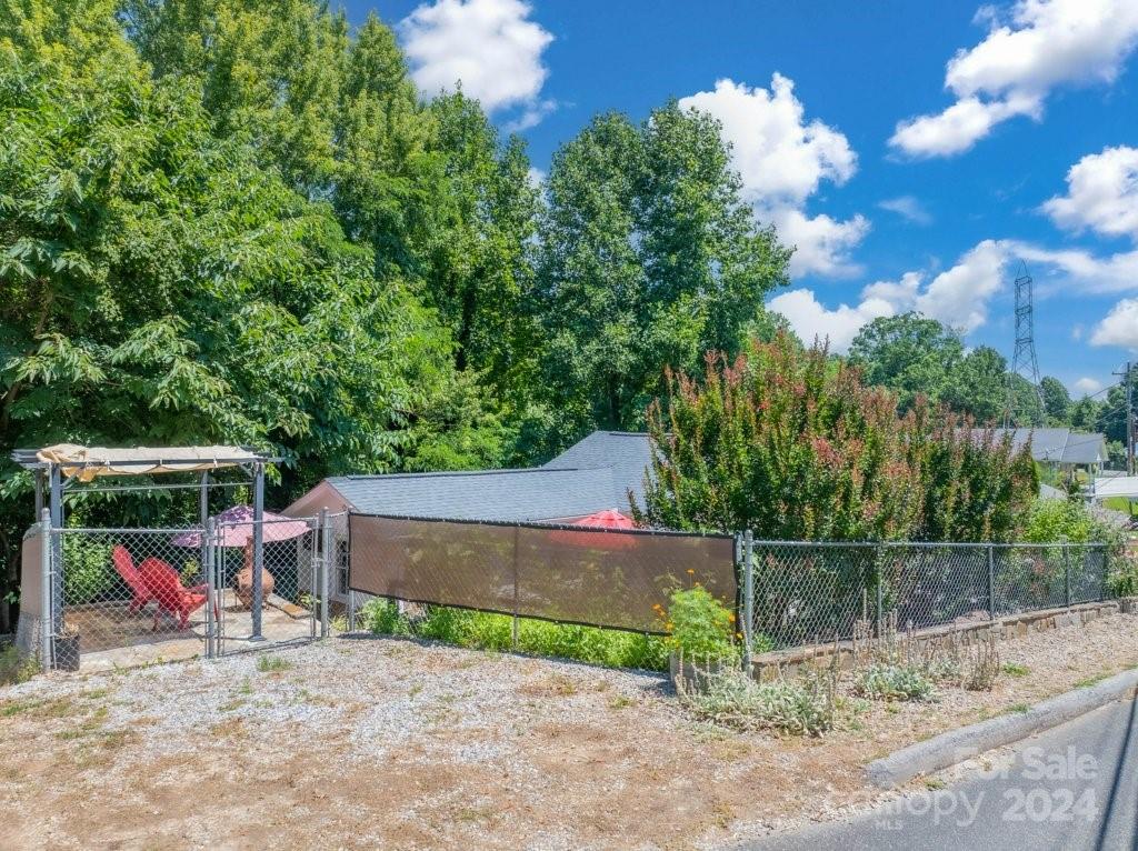 119 Seagle Street
