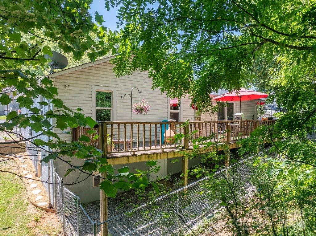 119 Seagle Street