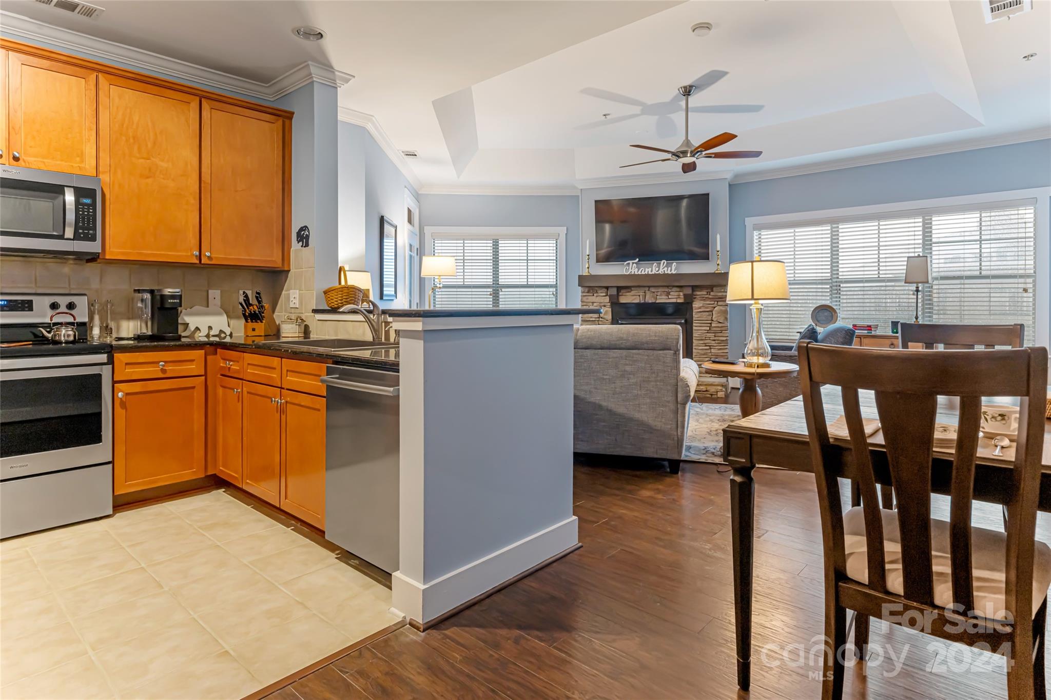 9 Kenilworth Knoll Unit: 422