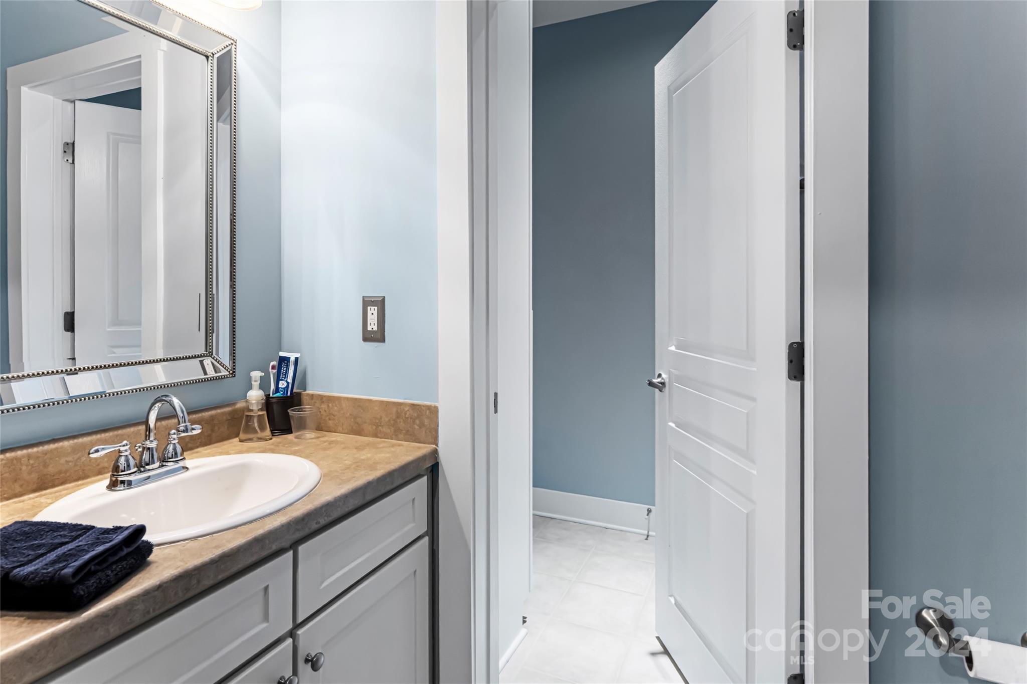 9 Kenilworth Knoll Unit: 422