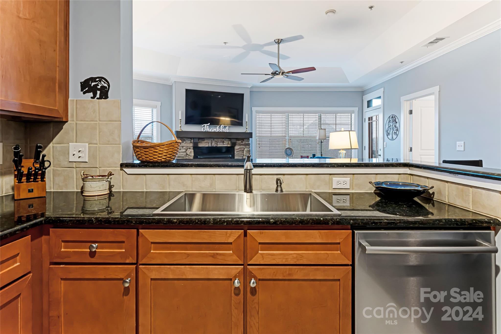 9 Kenilworth Knoll Unit: 422