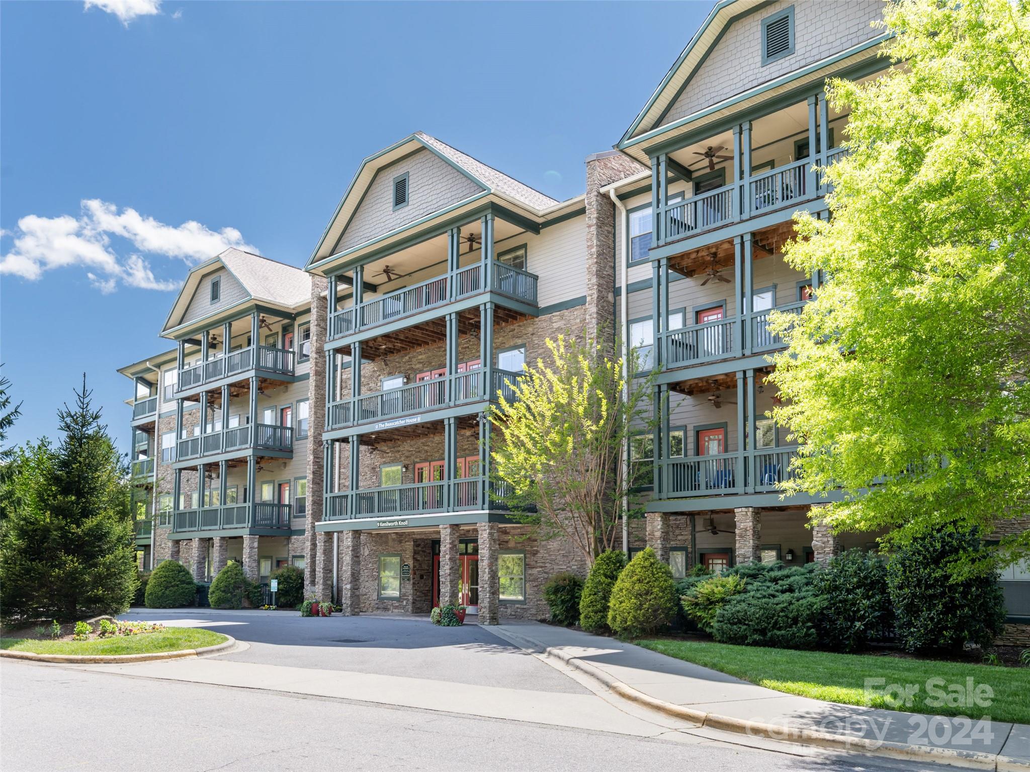 9 Kenilworth Knoll Unit: 422