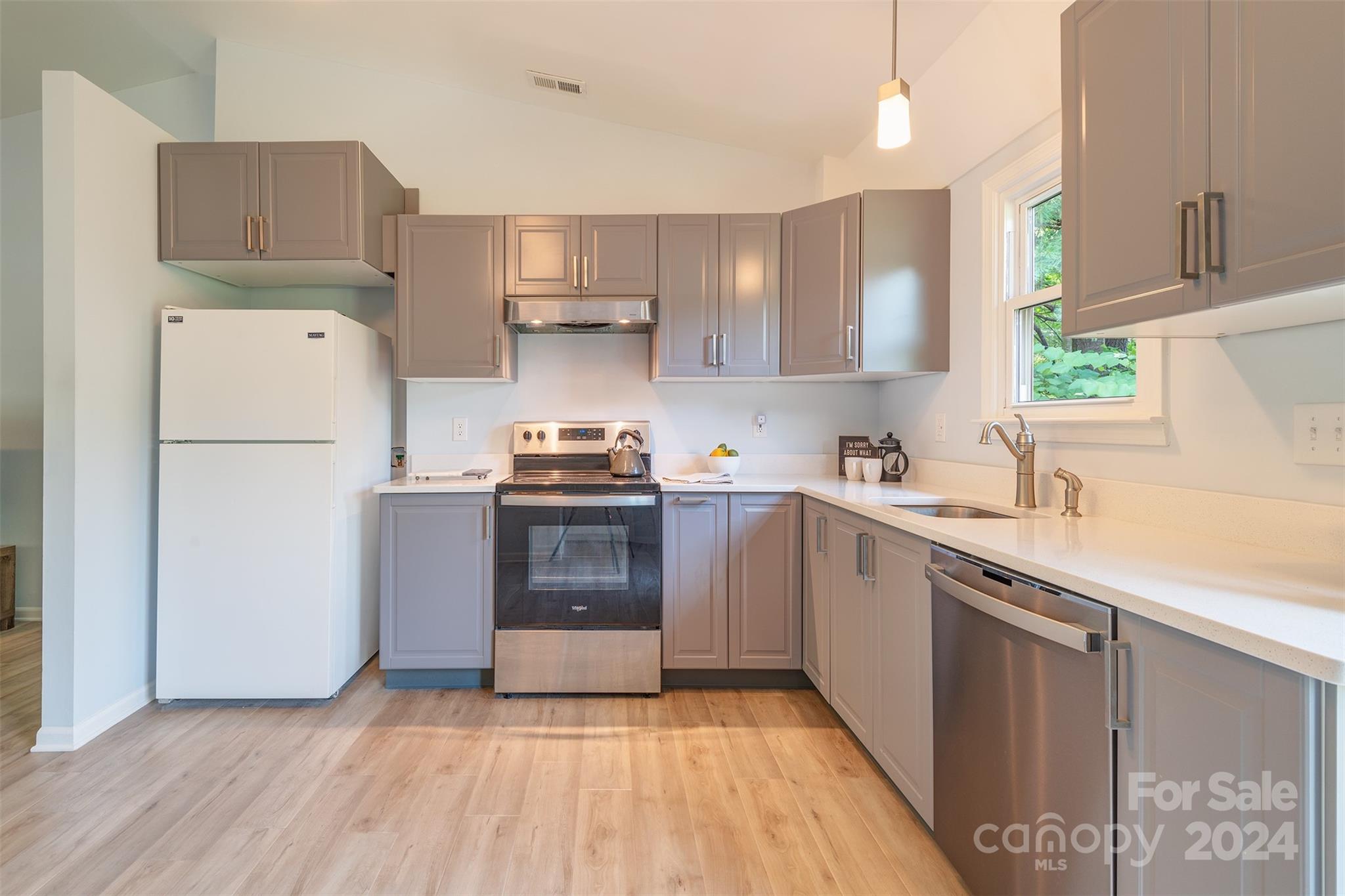 12 Ashwood Drive