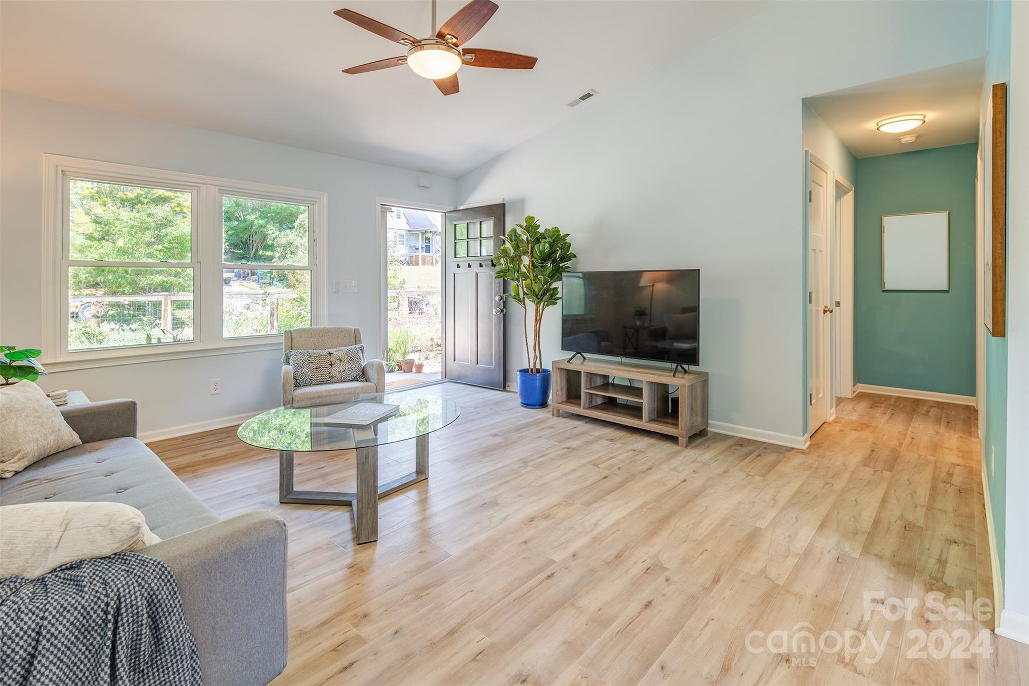 12 Ashwood Drive