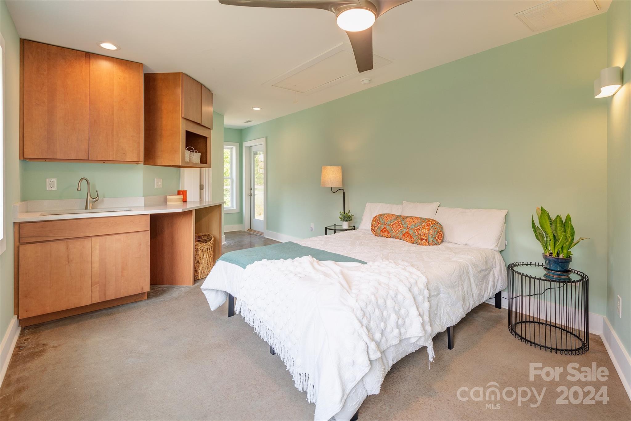 12 Ashwood Drive