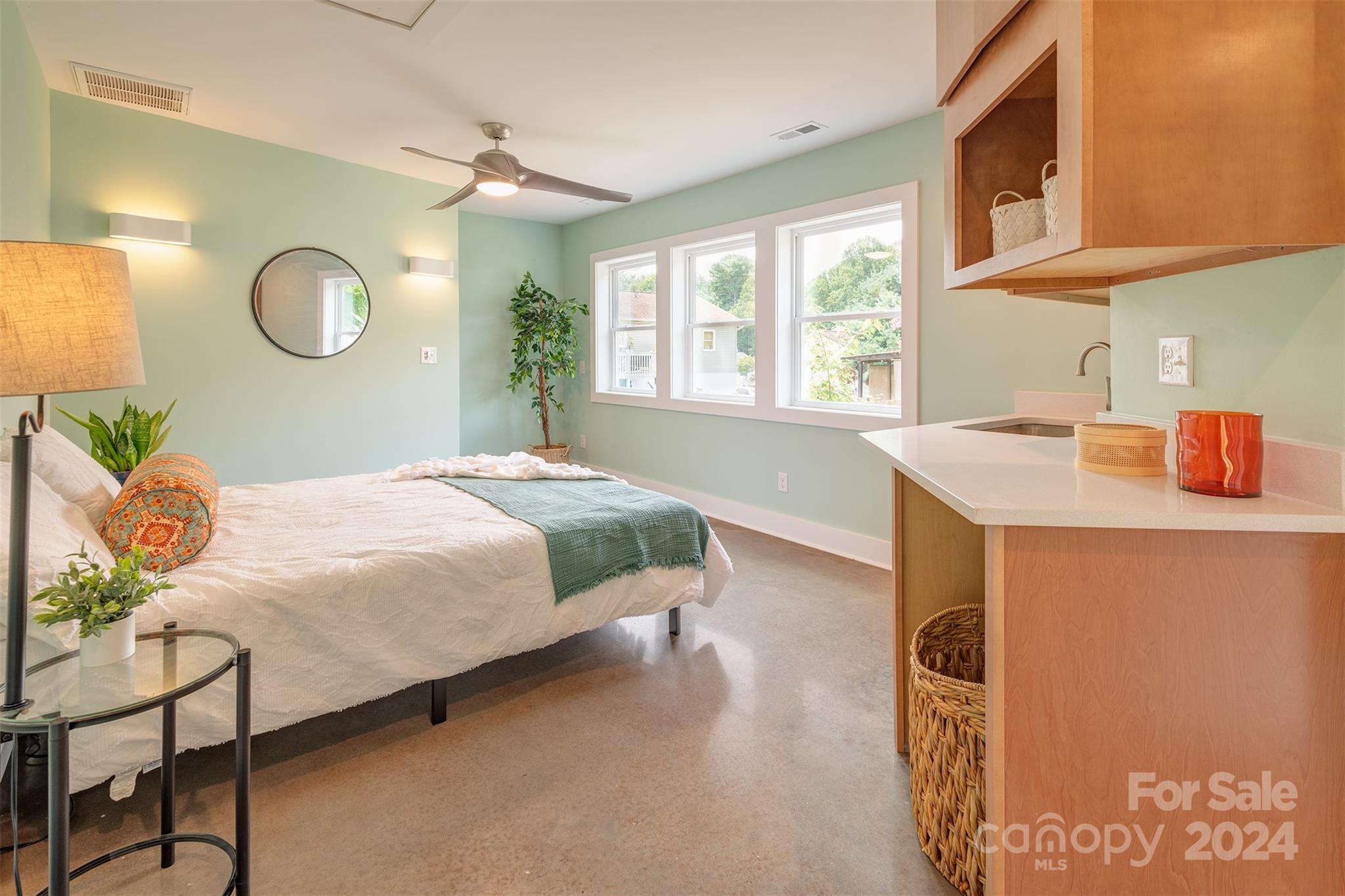 12 Ashwood Drive