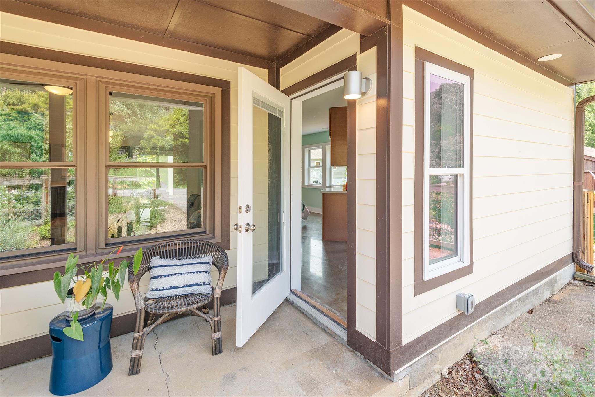 12 Ashwood Drive