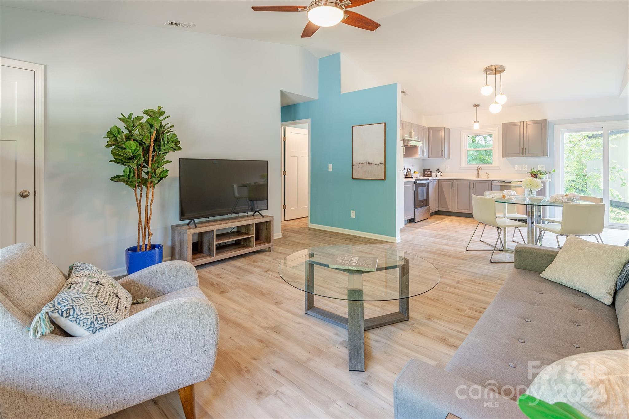 12 Ashwood Drive