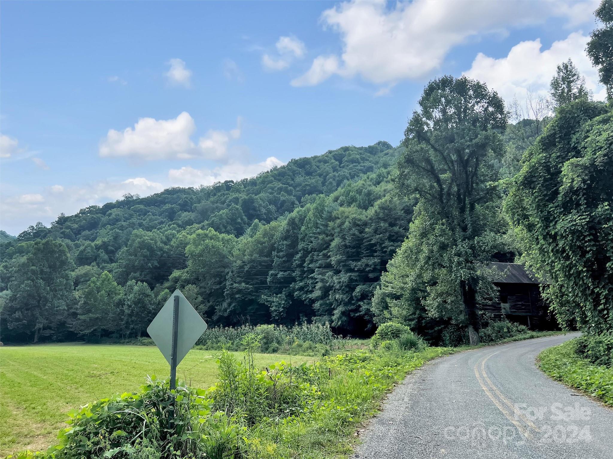 95 Jarrett Cove Road