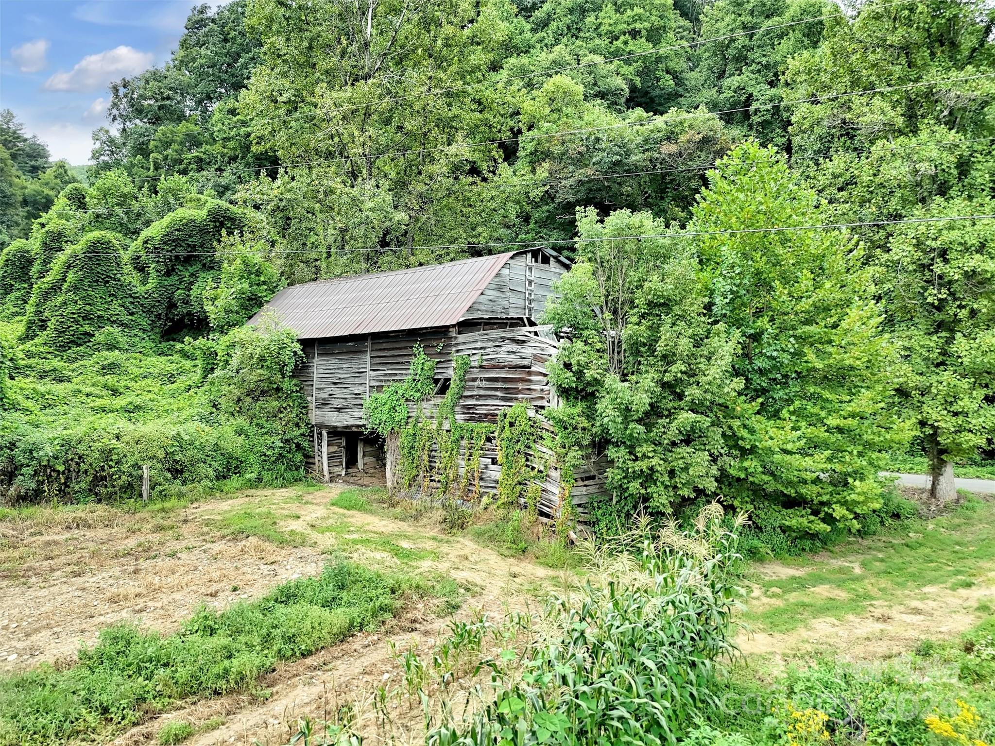 95 Jarrett Cove Road