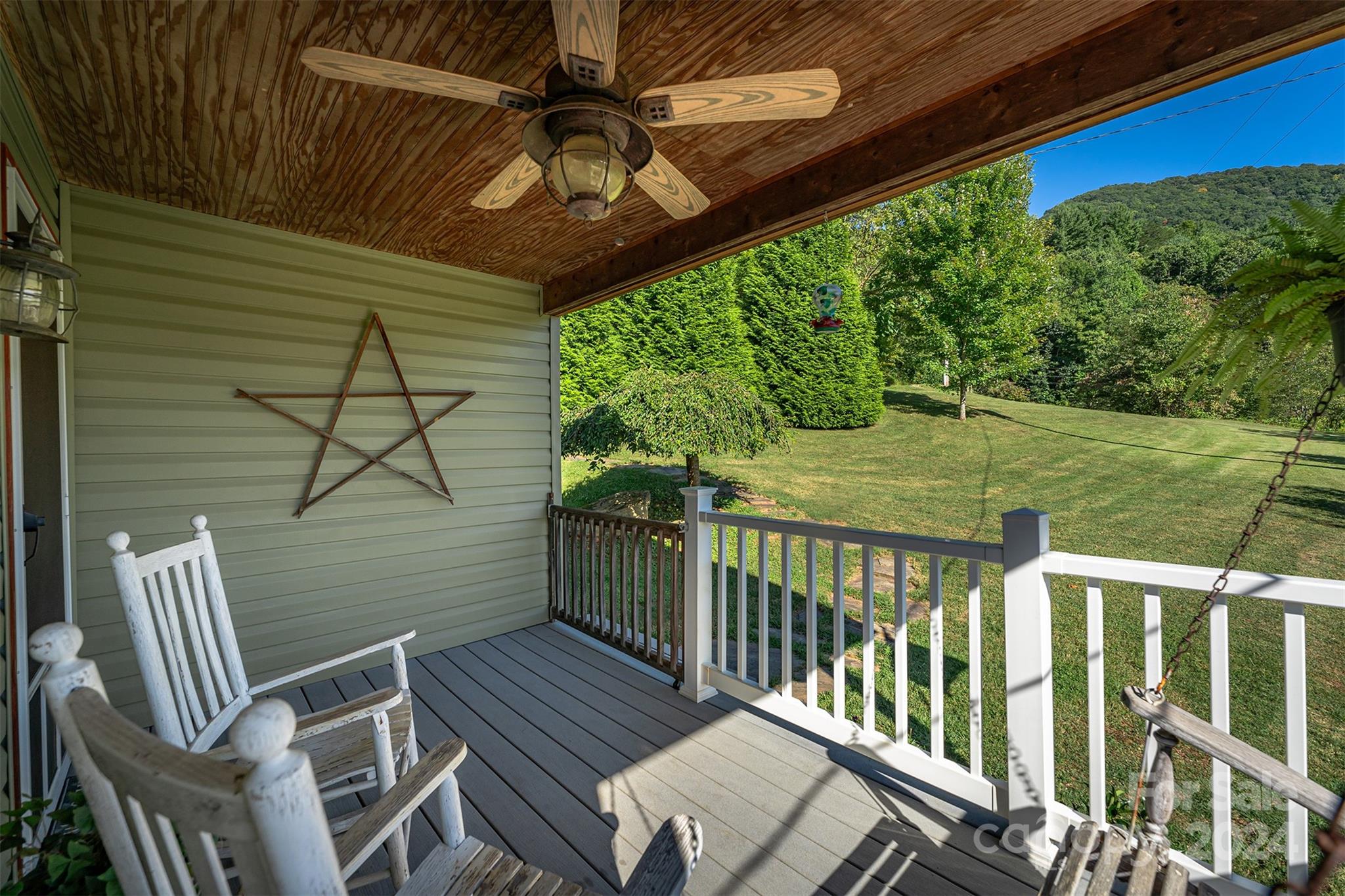 1551 Turnpike Road
