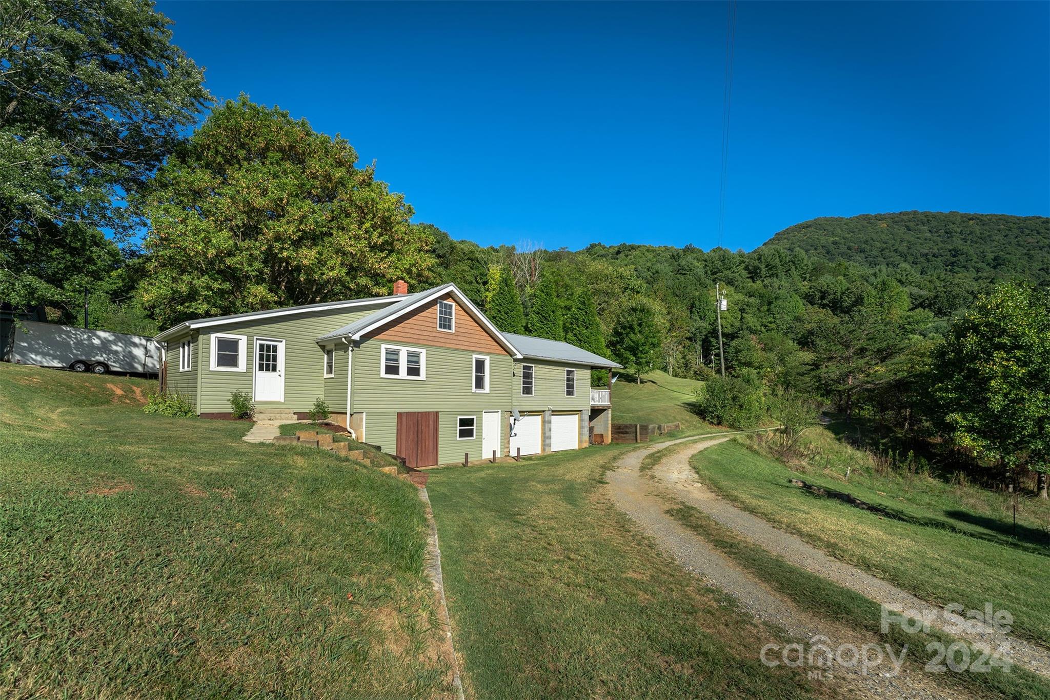 1551 Turnpike Road