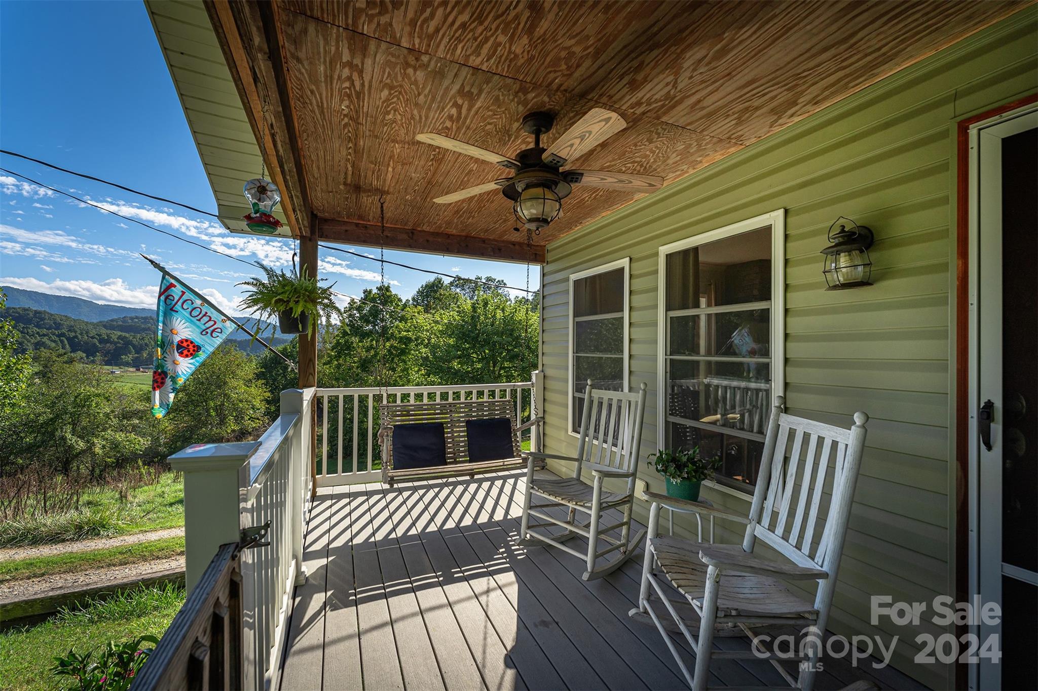 1551 Turnpike Road