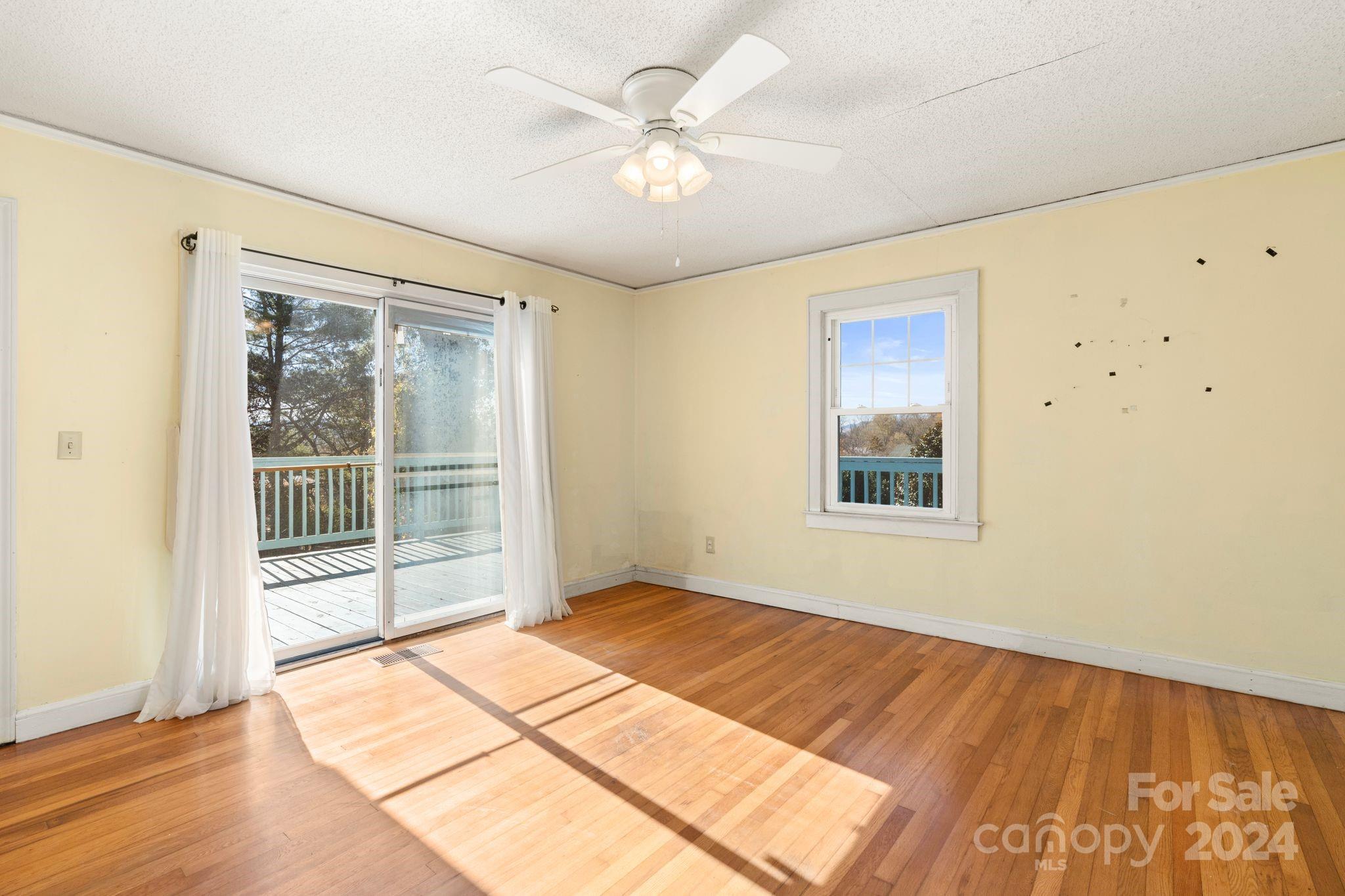 32 Beverly Road W