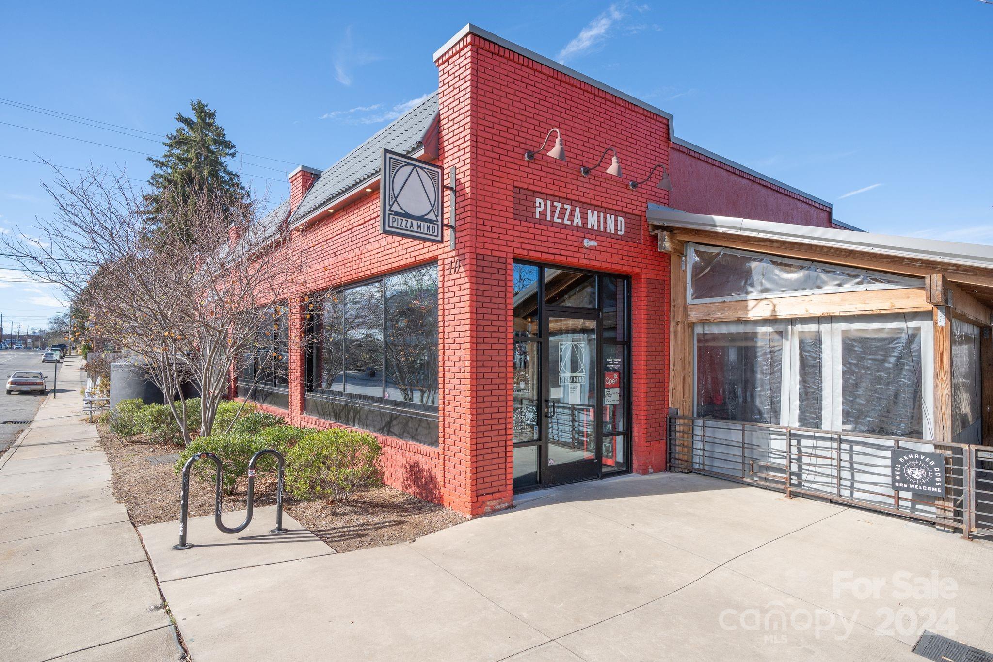 32 Beverly Road W