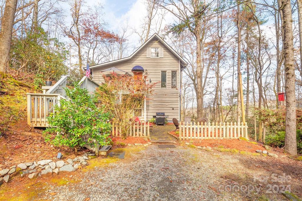 72 Royal Knoll Drive
