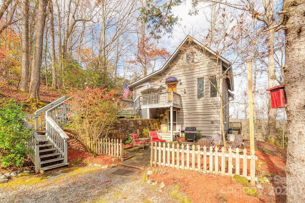 72 Royal Knoll Drive