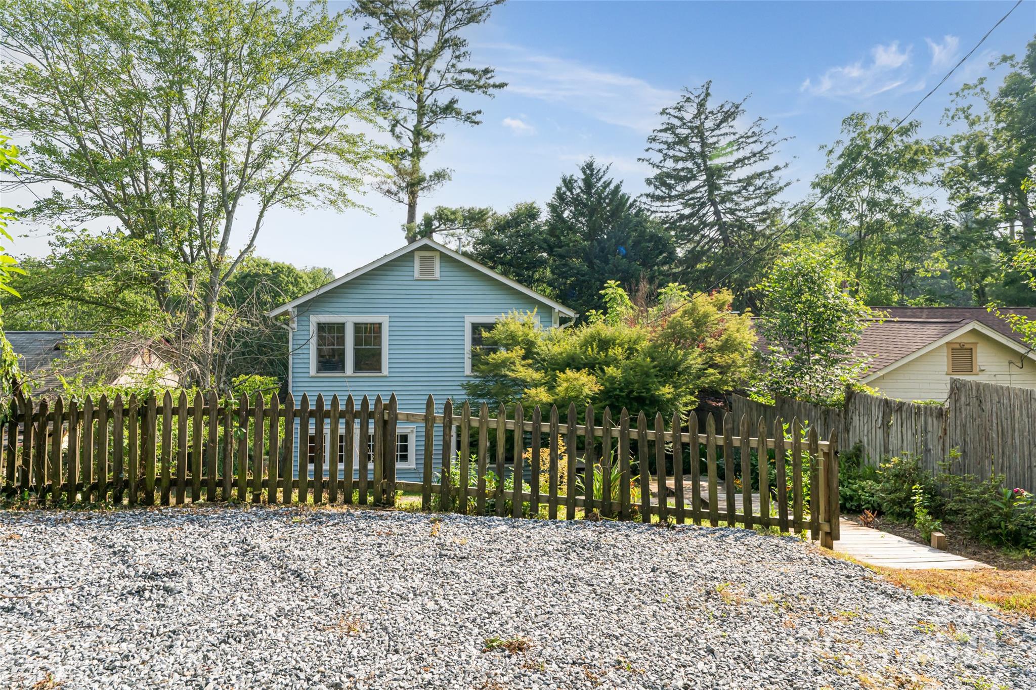 273 Murdock Avenue