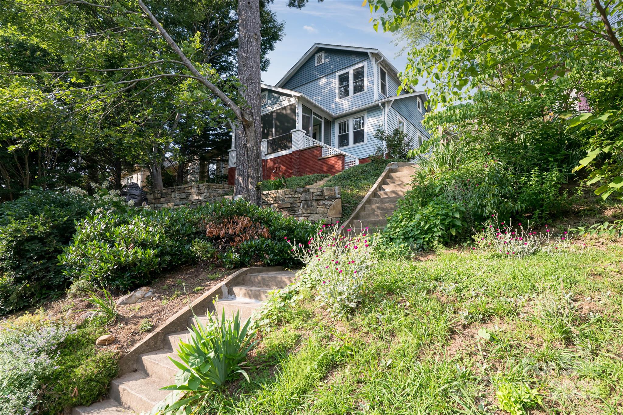273 Murdock Avenue