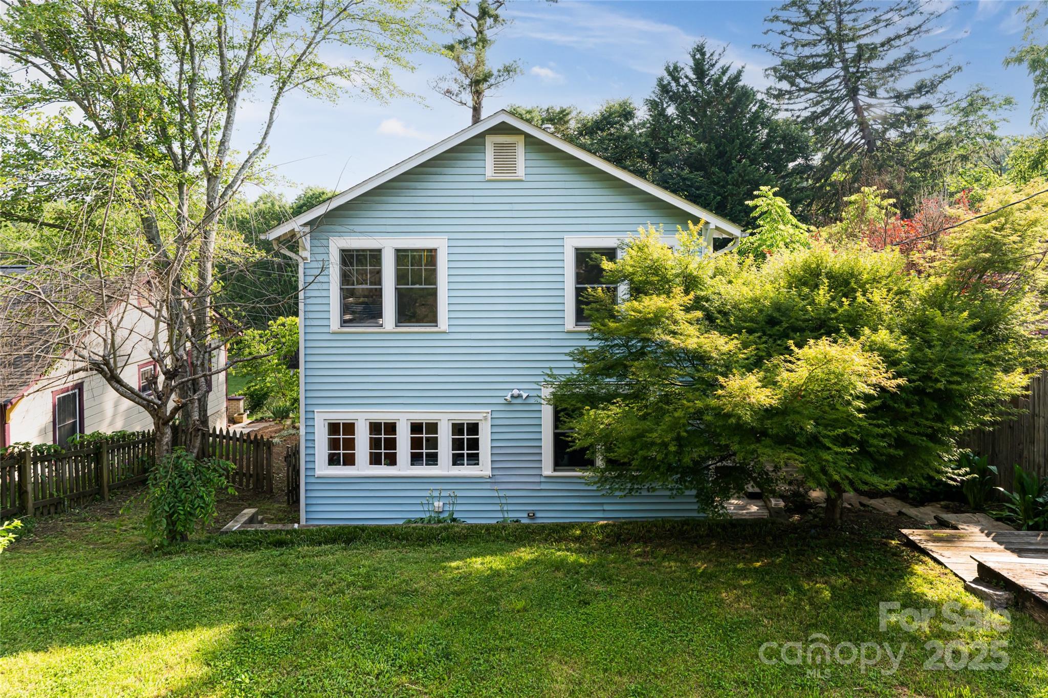 273 Murdock Avenue
