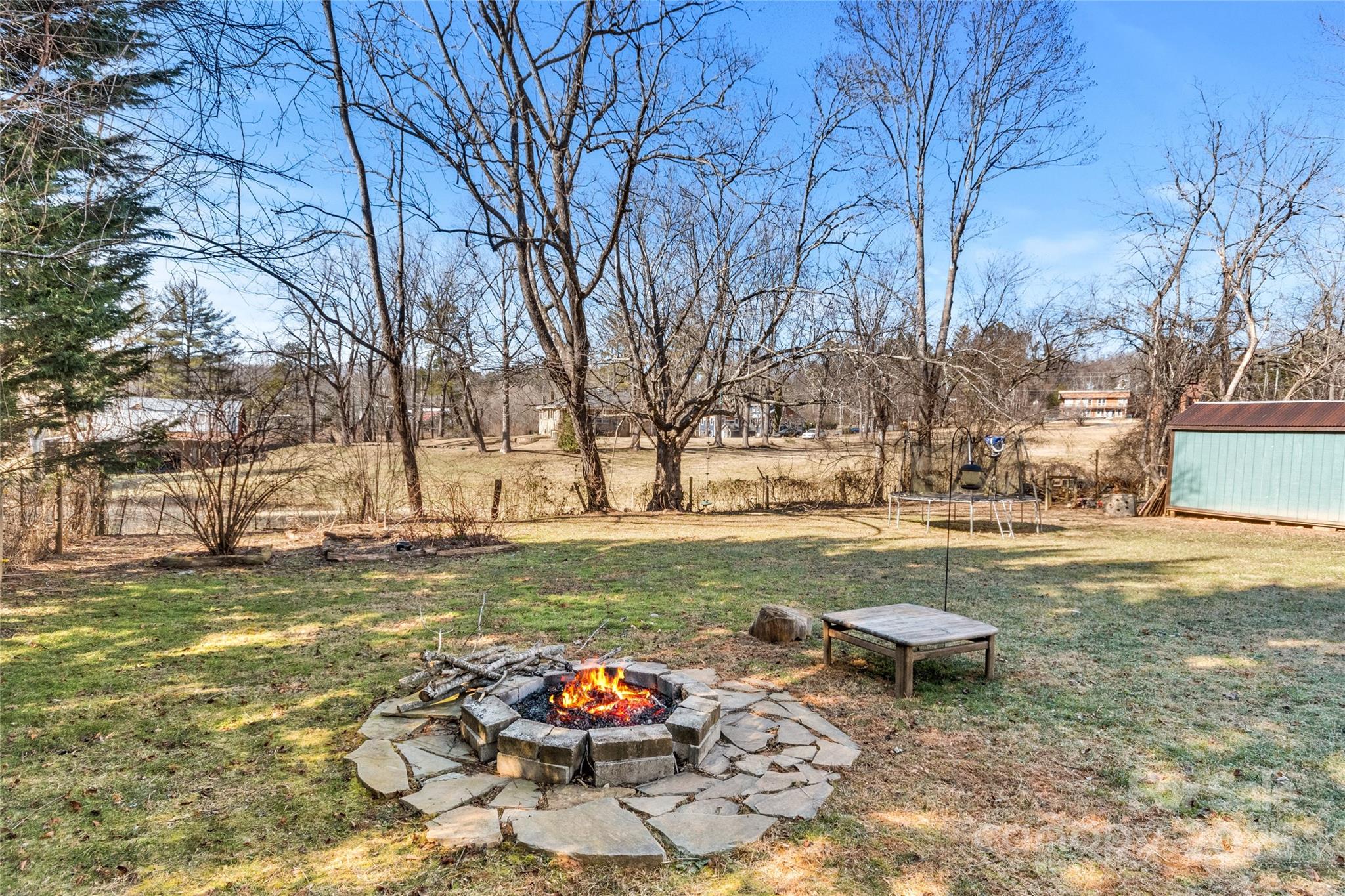 11 Oak Hill Lane