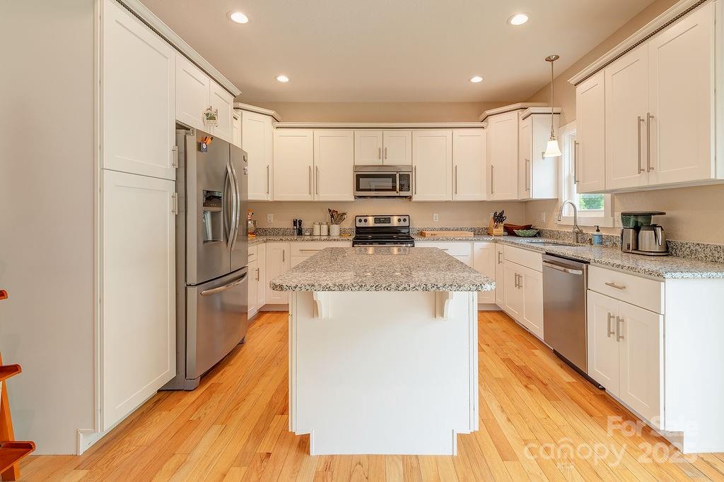 104 Bobby Ridge Drive