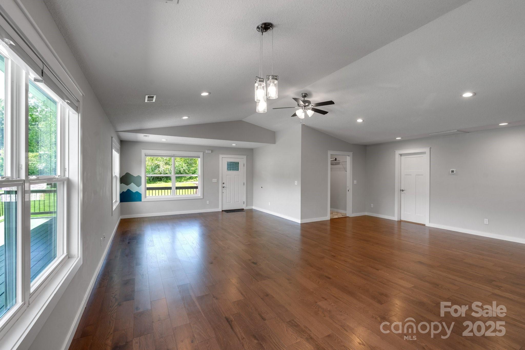 123 Dapple Road