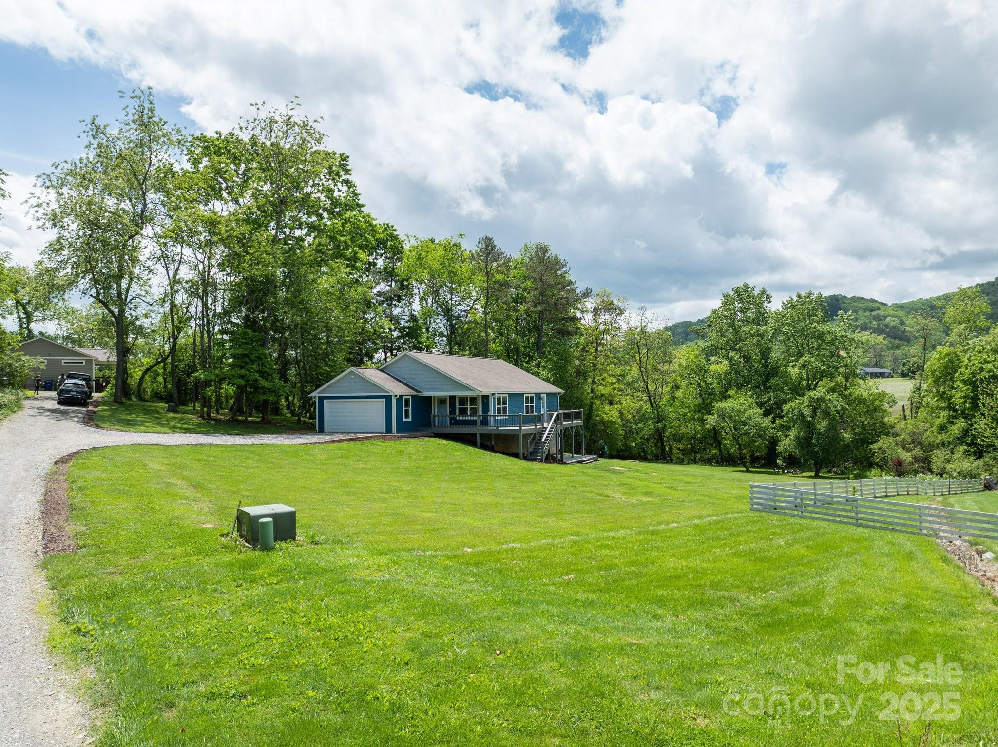 123 Dapple Road
