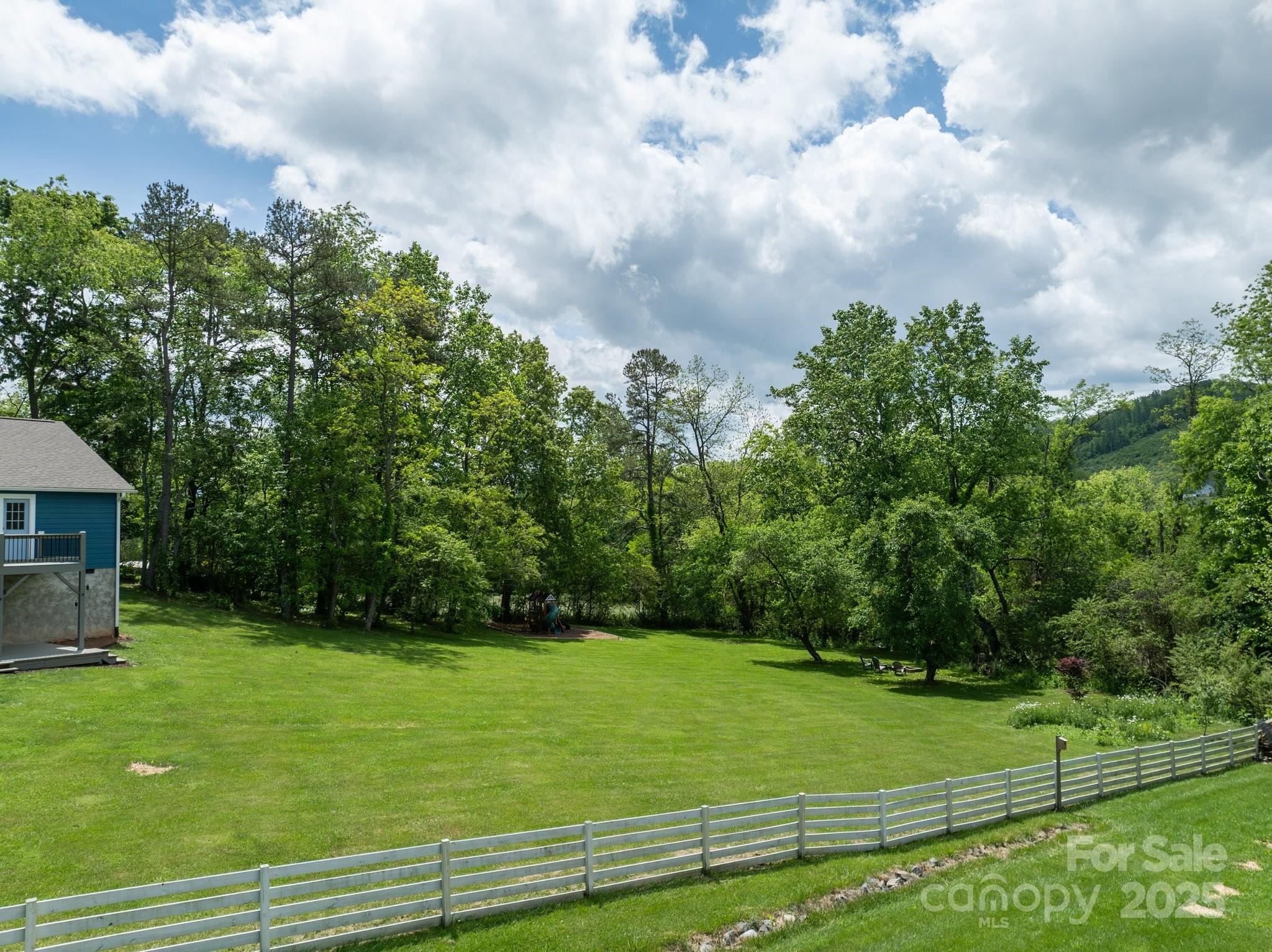 123 Dapple Road