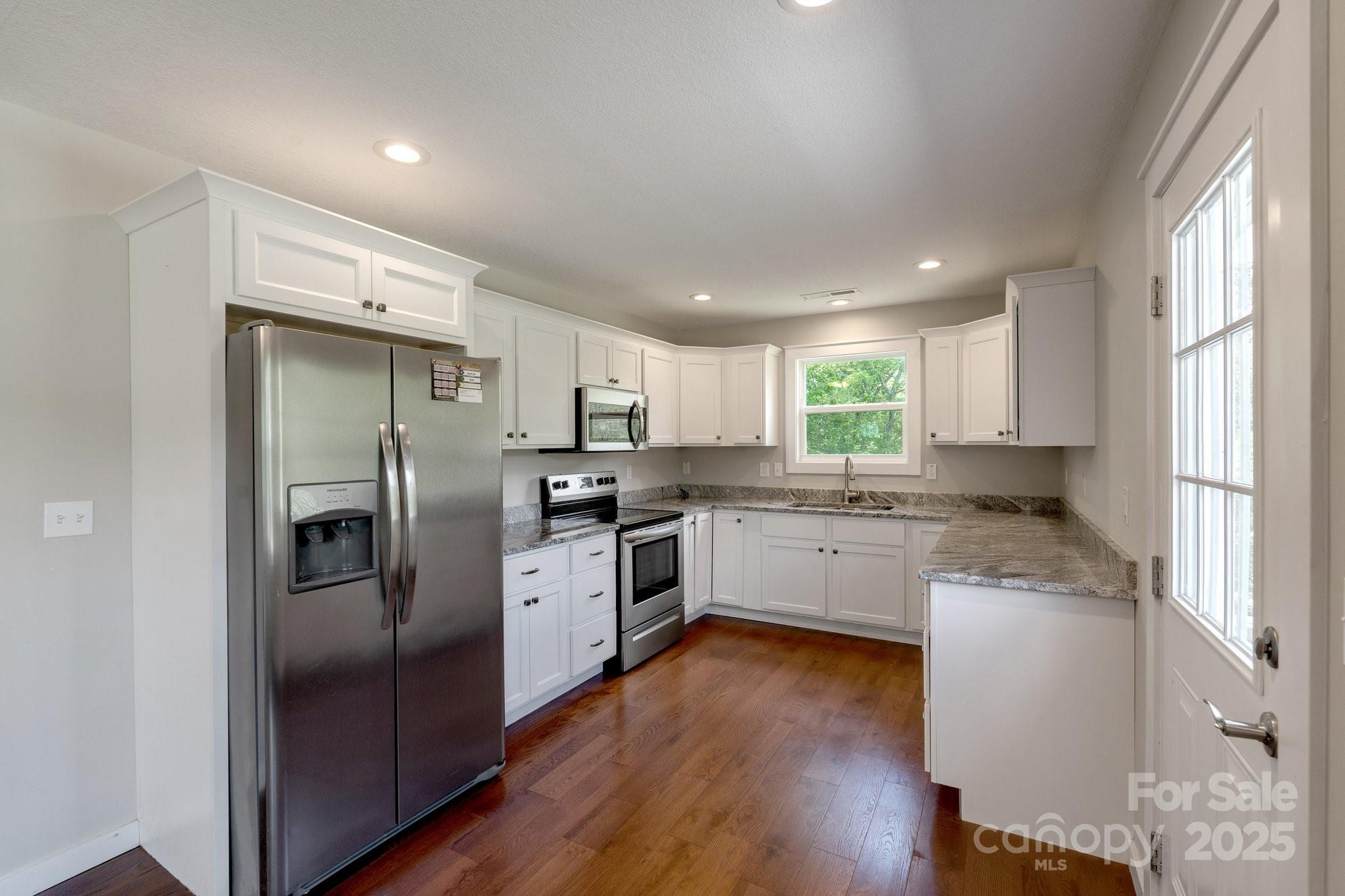 123 Dapple Road