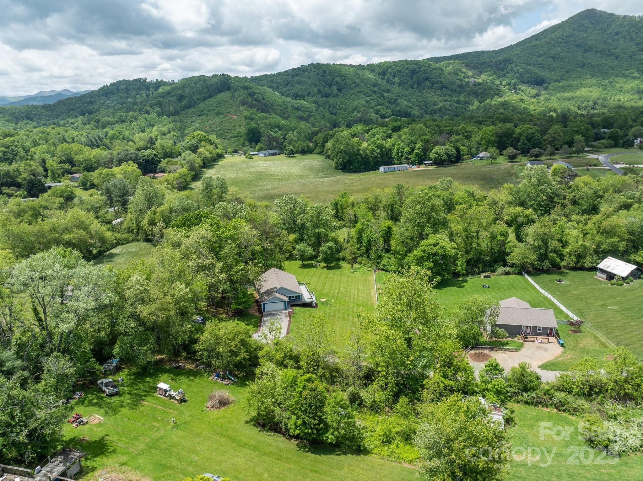 123 Dapple Road